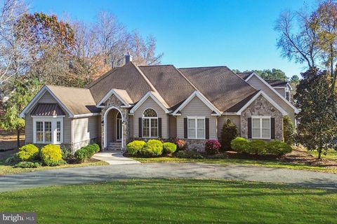 16 PARKER DRIVE MILLSBORO DE 19966