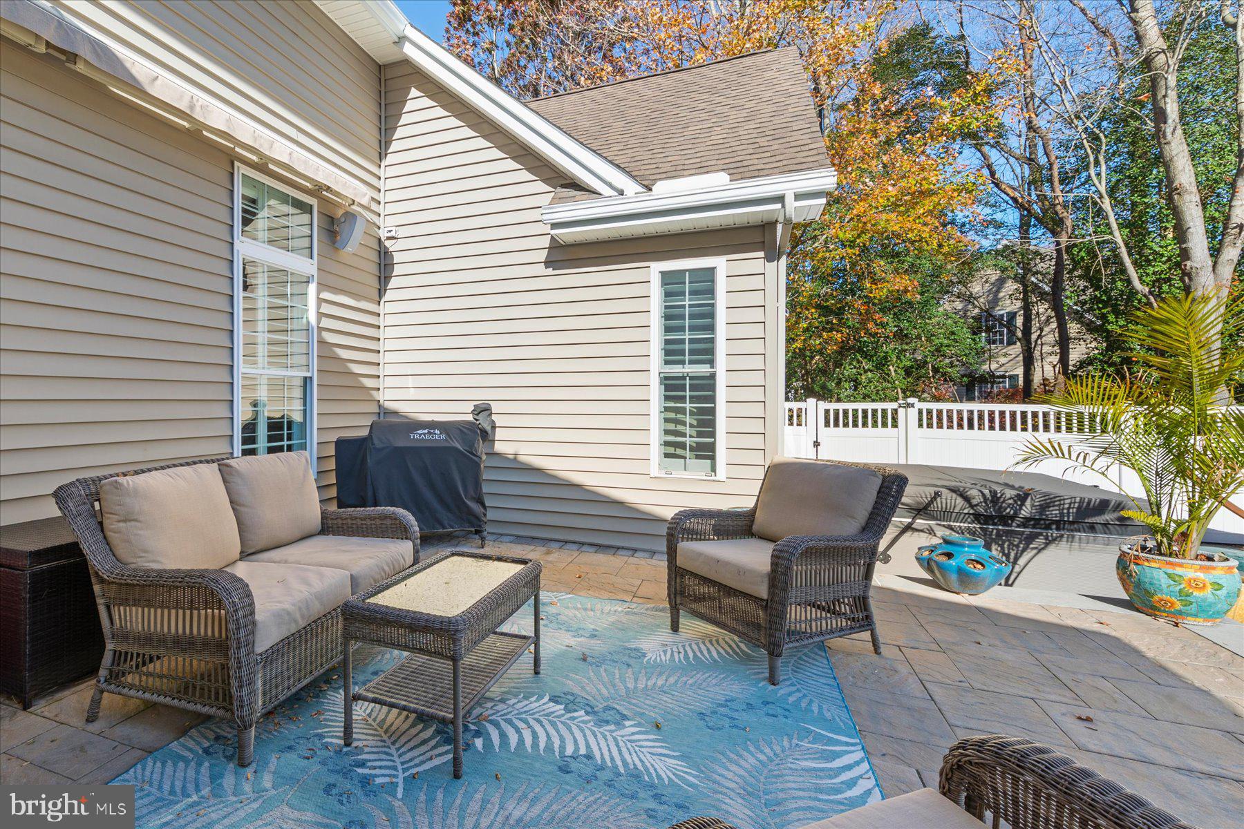 PARKERS POINTE - Residential