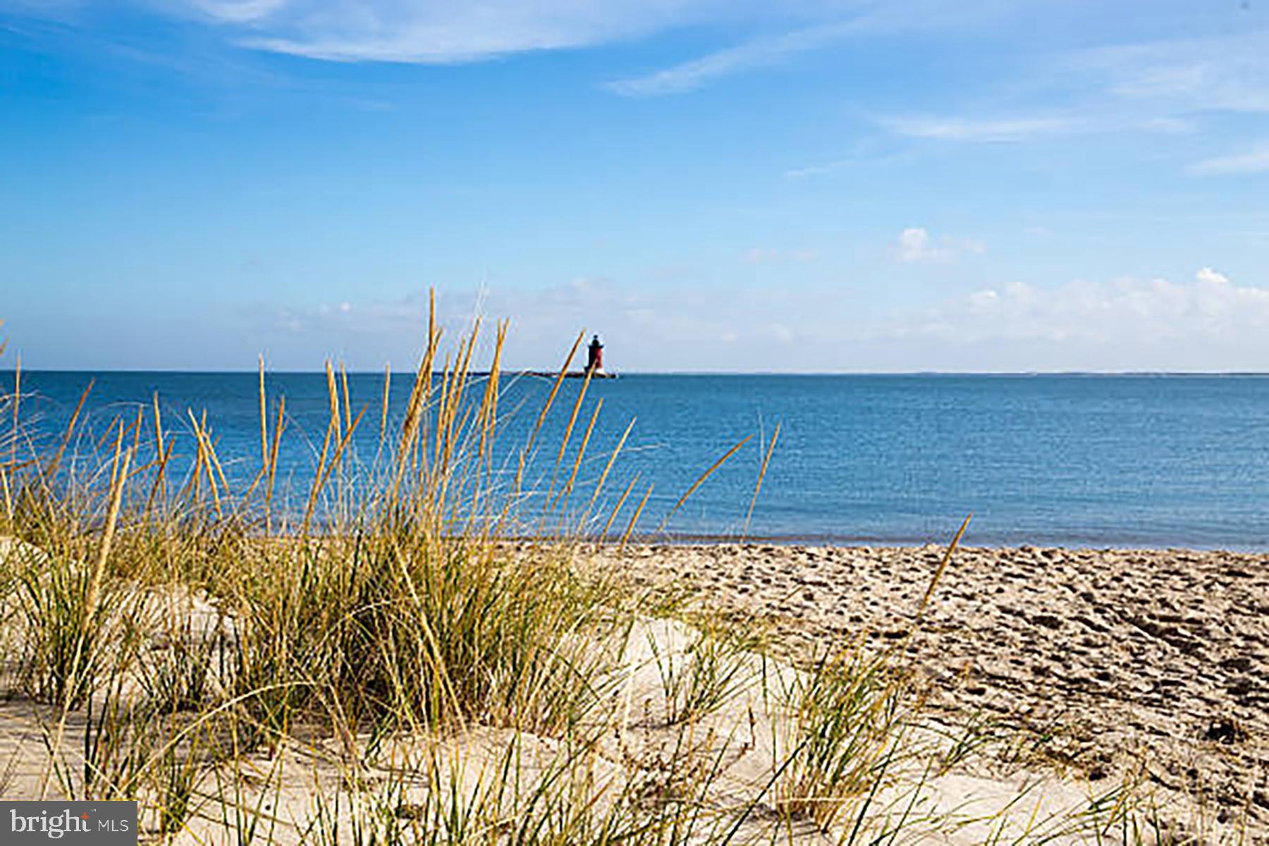 PARKERS POINTE - Residential