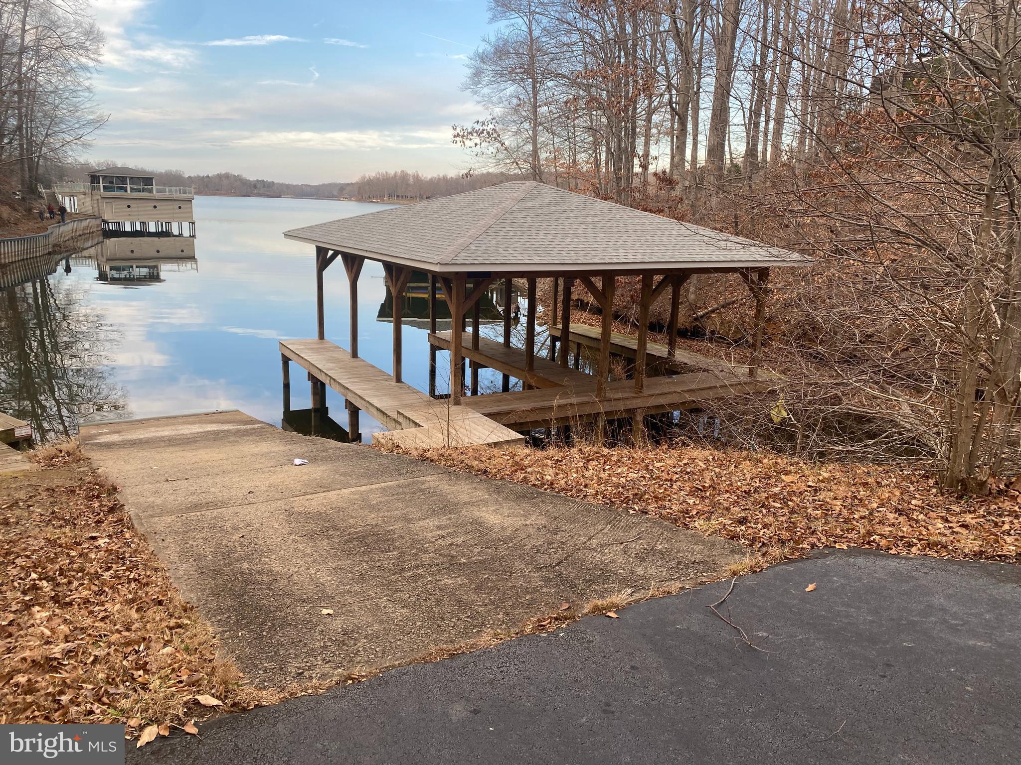 STUBBS OVERLOOK - Land