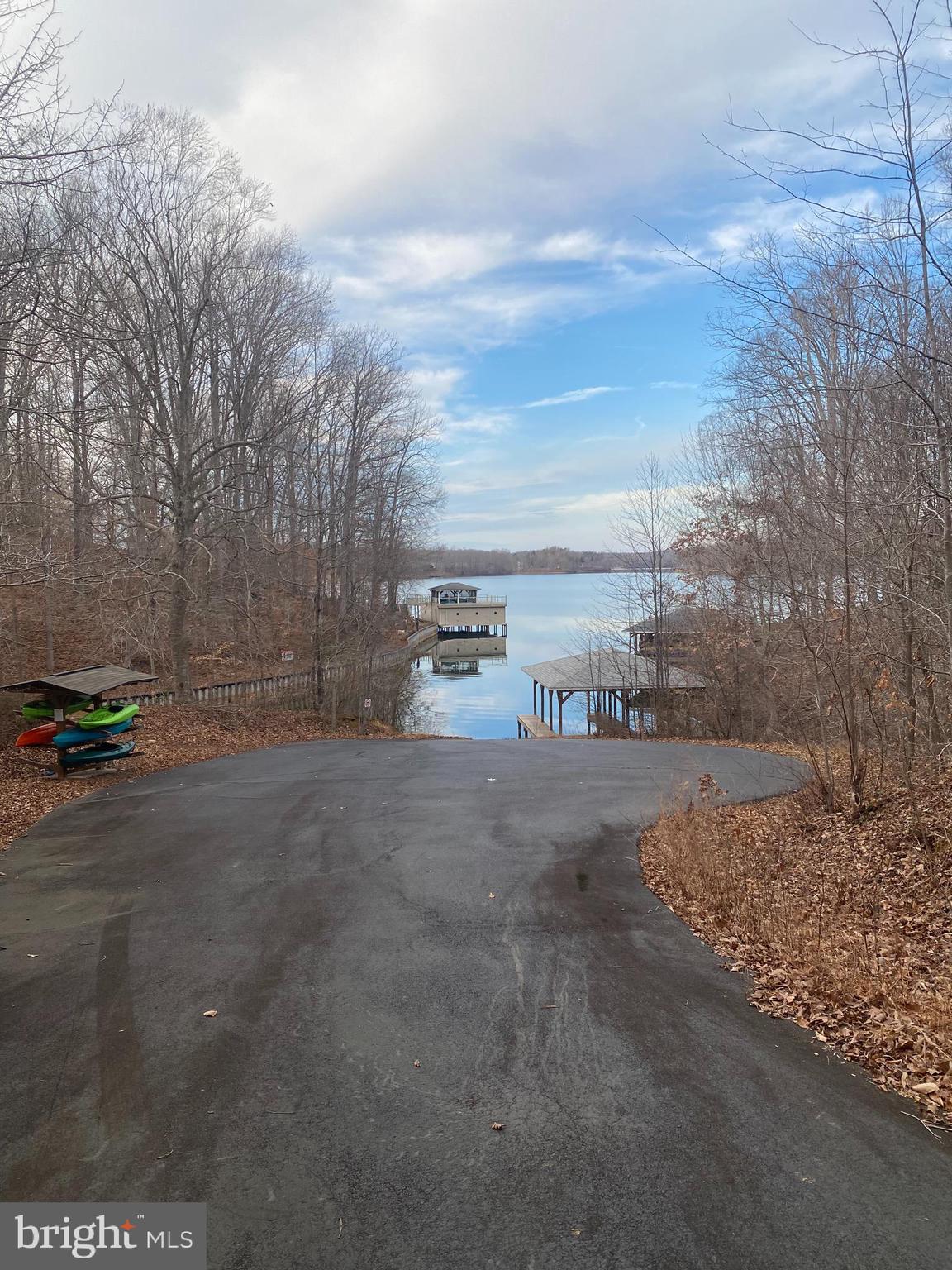 STUBBS OVERLOOK - Land