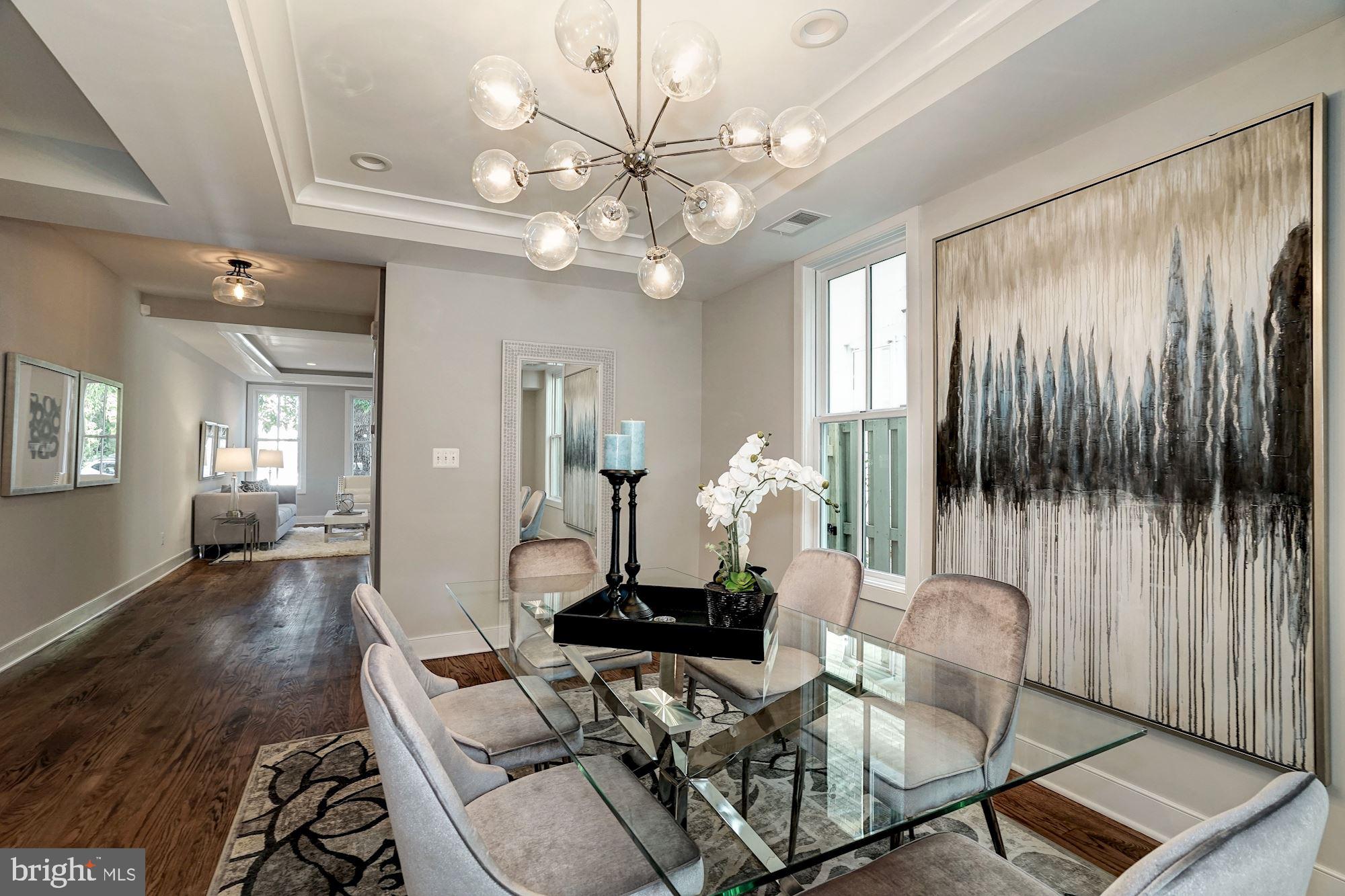 OLD TOWN ALEXANDRIA - Residential