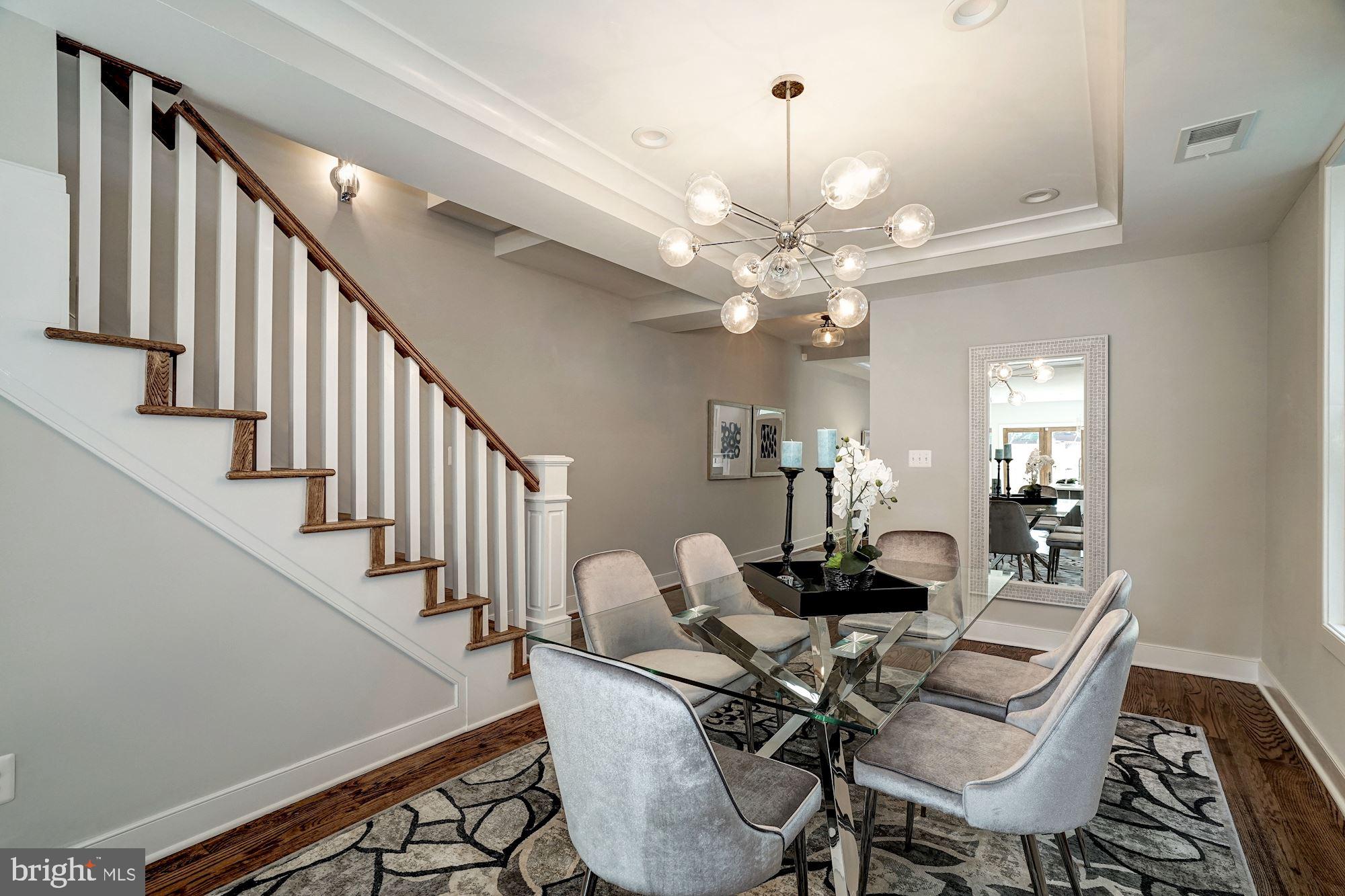 OLD TOWN ALEXANDRIA - Residential