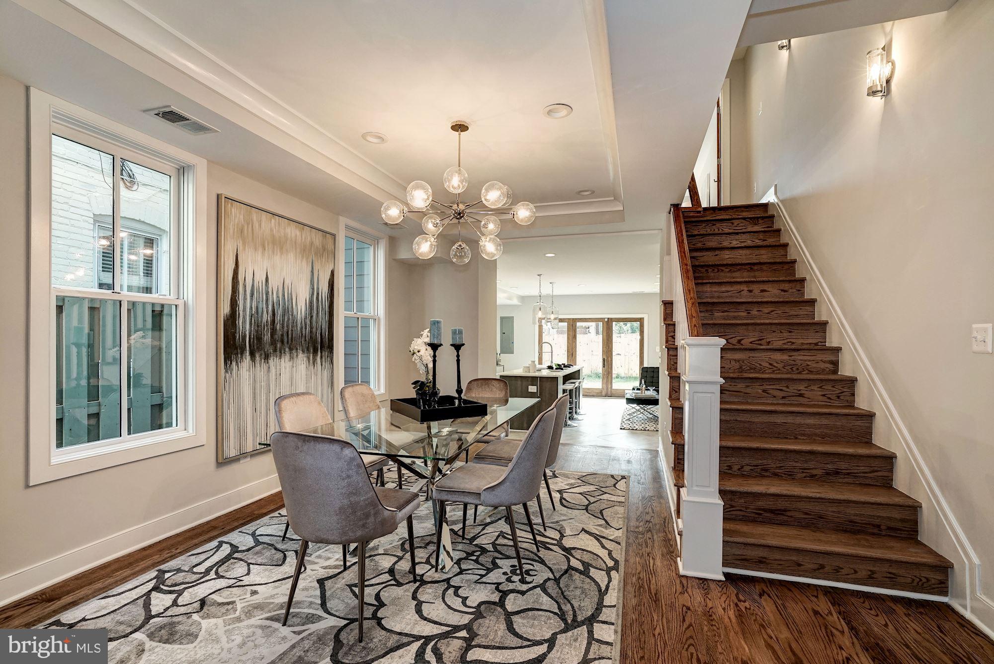 OLD TOWN ALEXANDRIA - Residential