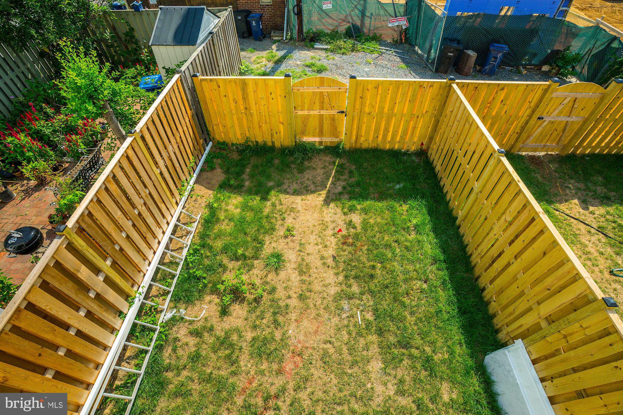 OLD TOWN ALEXANDRIA - Residential