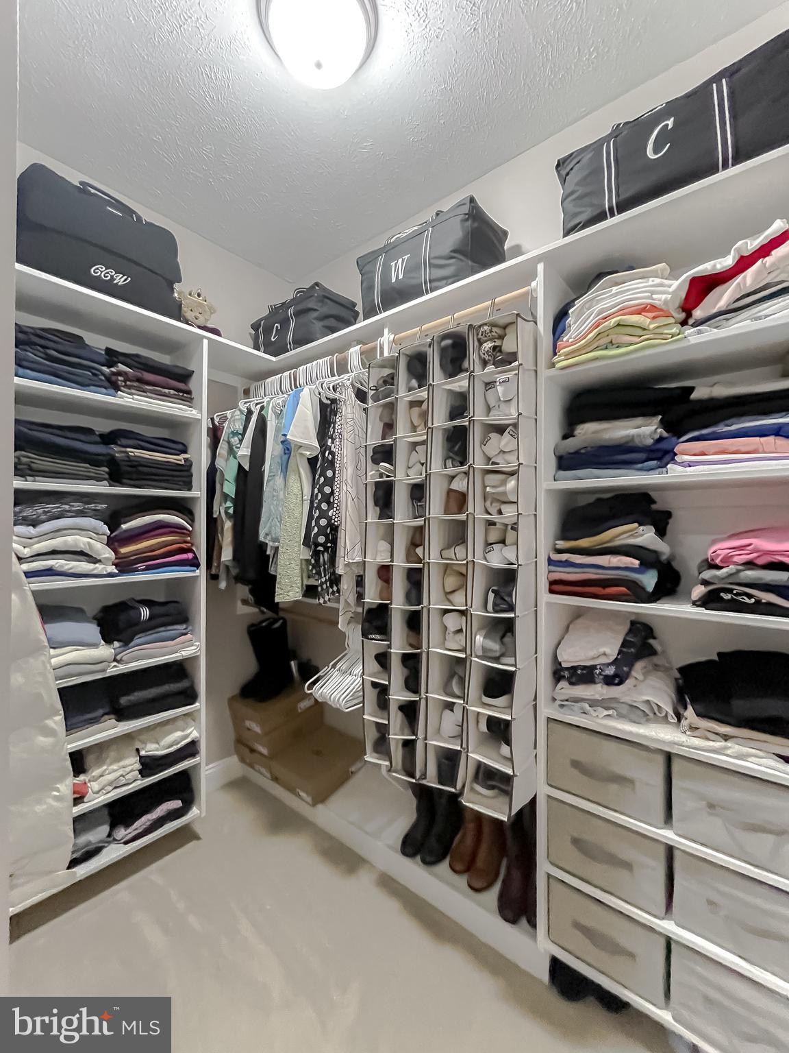 PORTOBELLO ESTATES - Residential