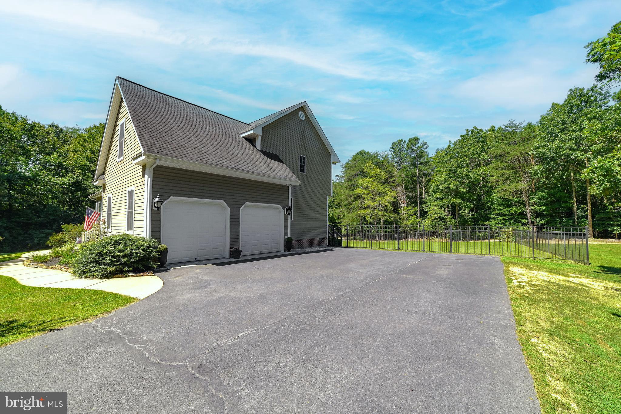 PORTOBELLO ESTATES - Residential