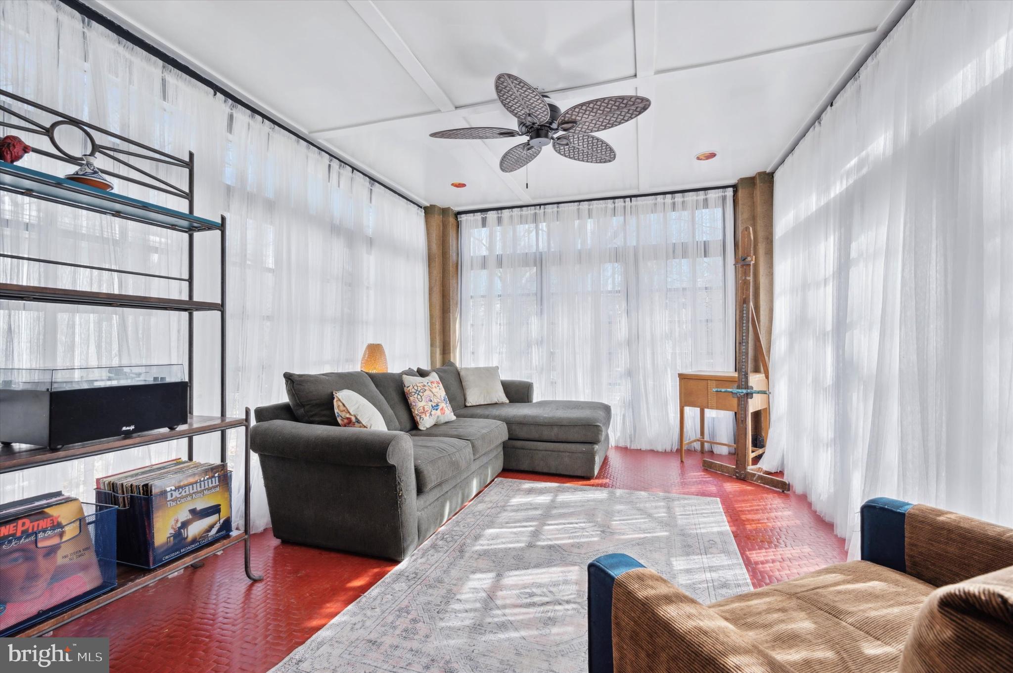 WYNNEFIELD - Residential