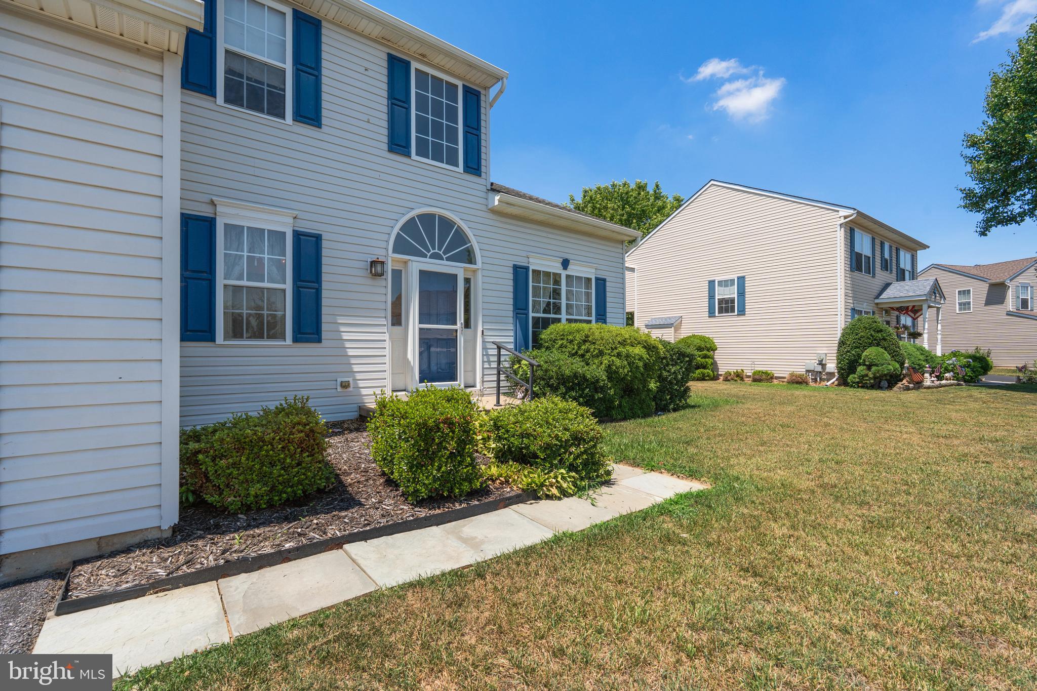 29 WALDEN LANE