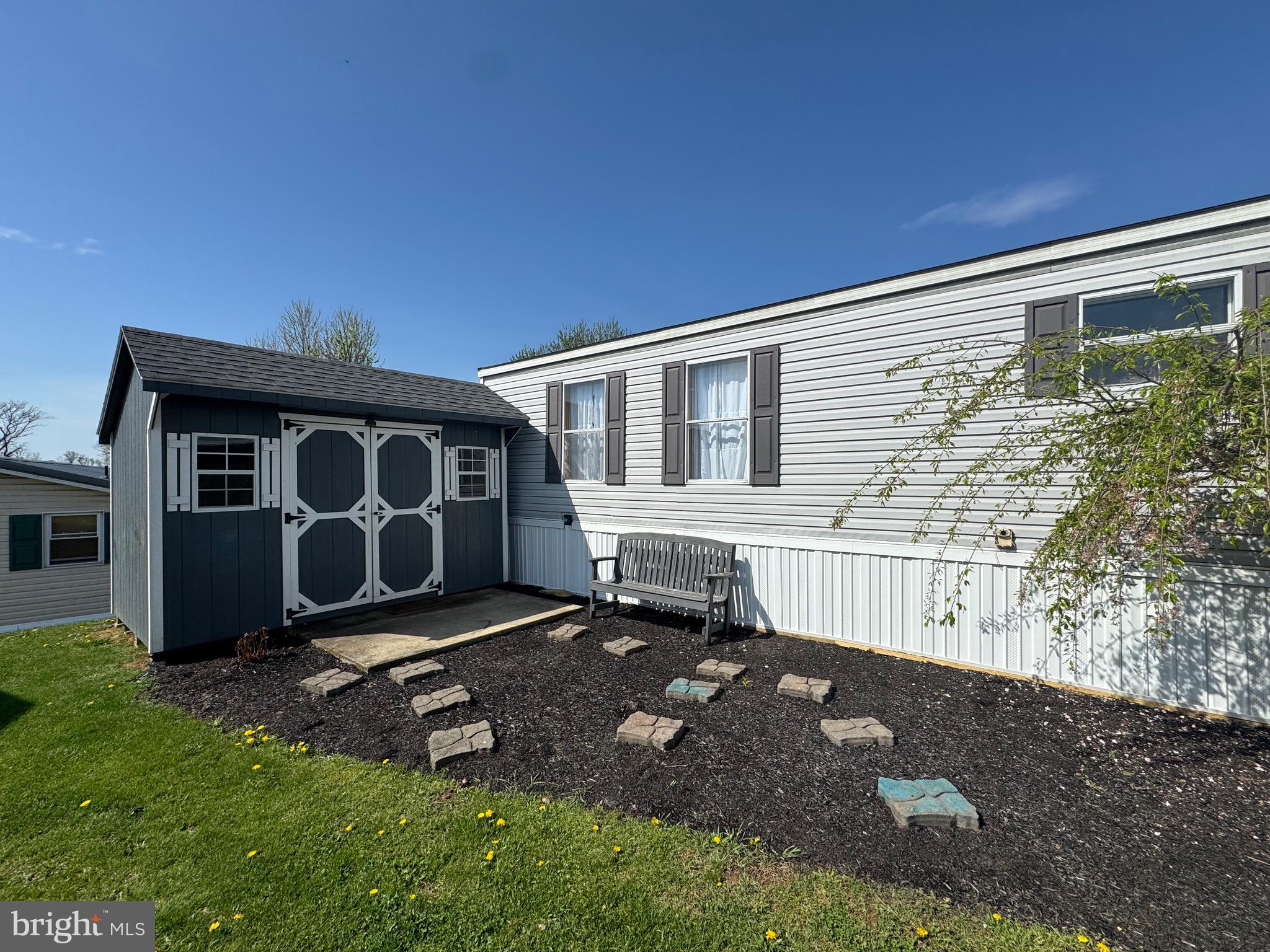 5300 LINCOLN WAY E 5A