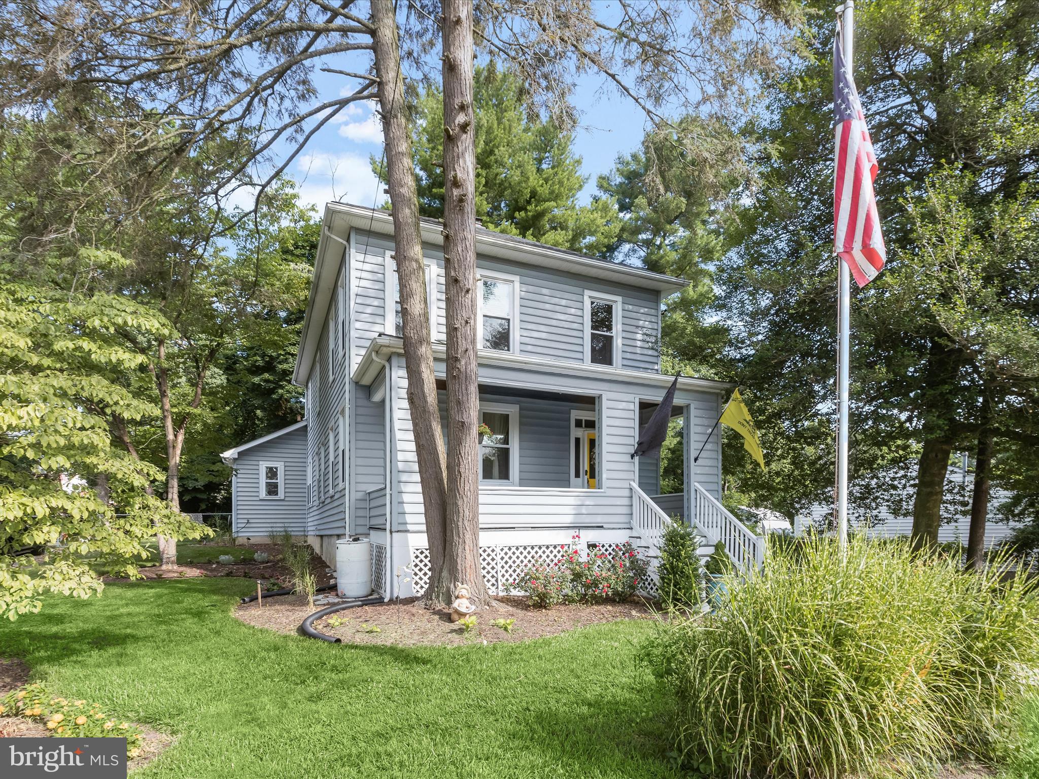 RIDGE GROVE - Residential