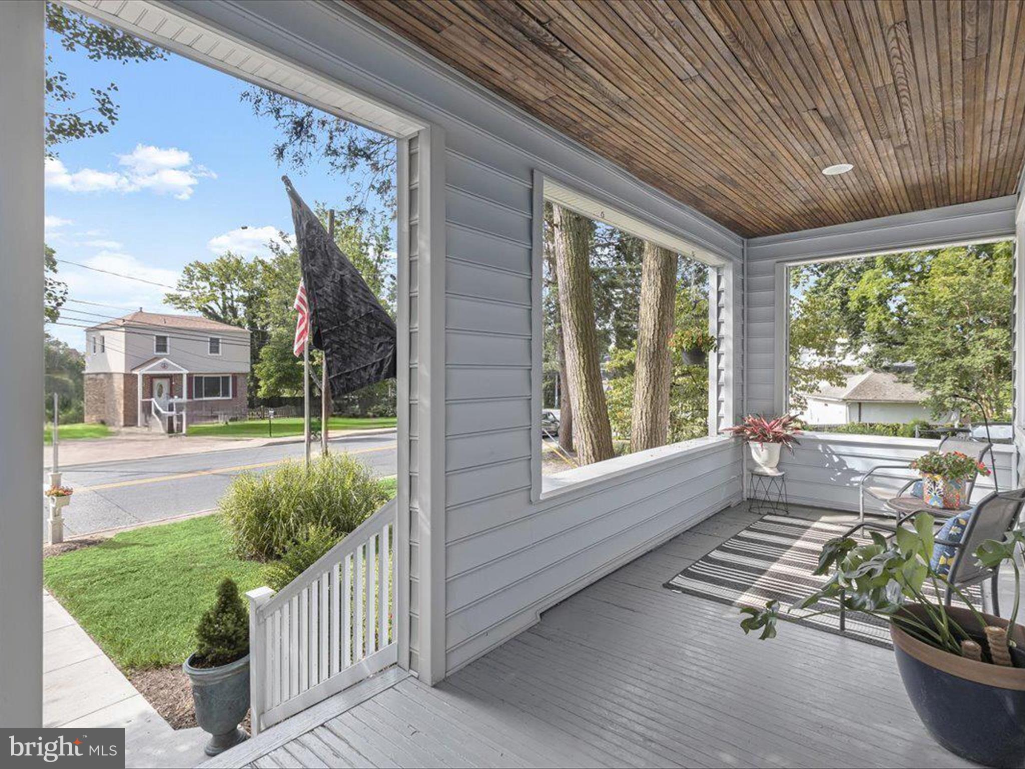 RIDGE GROVE - Residential