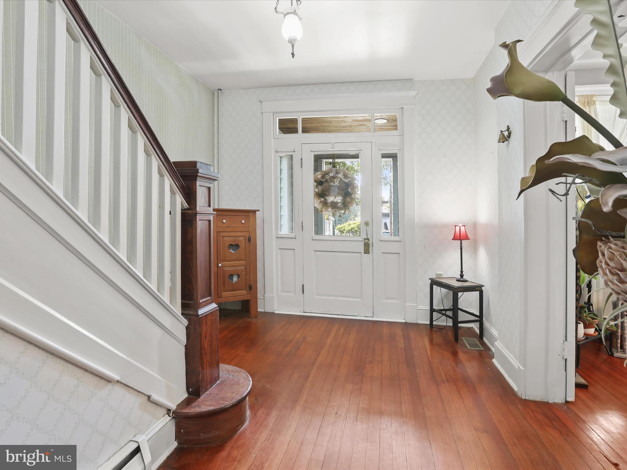 RIDGE GROVE - Residential