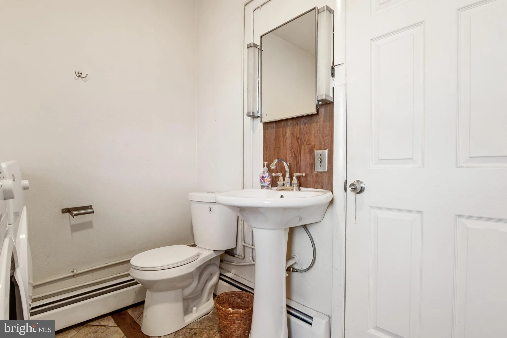 Glen Rock, Pennsylvania 17327, United States, 3 Bedrooms Bedrooms, ,2 BathroomsBathrooms,Residential,Pending,8731