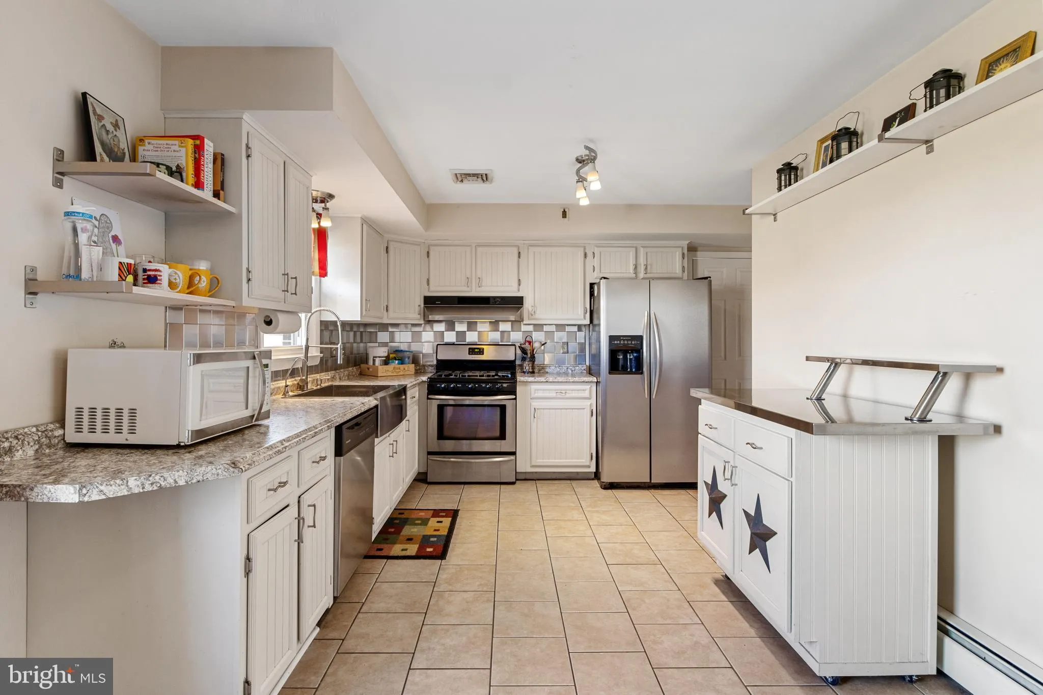 Glen Rock, Pennsylvania 17327, United States, 3 Bedrooms Bedrooms, ,2 BathroomsBathrooms,Residential,Pending,8731