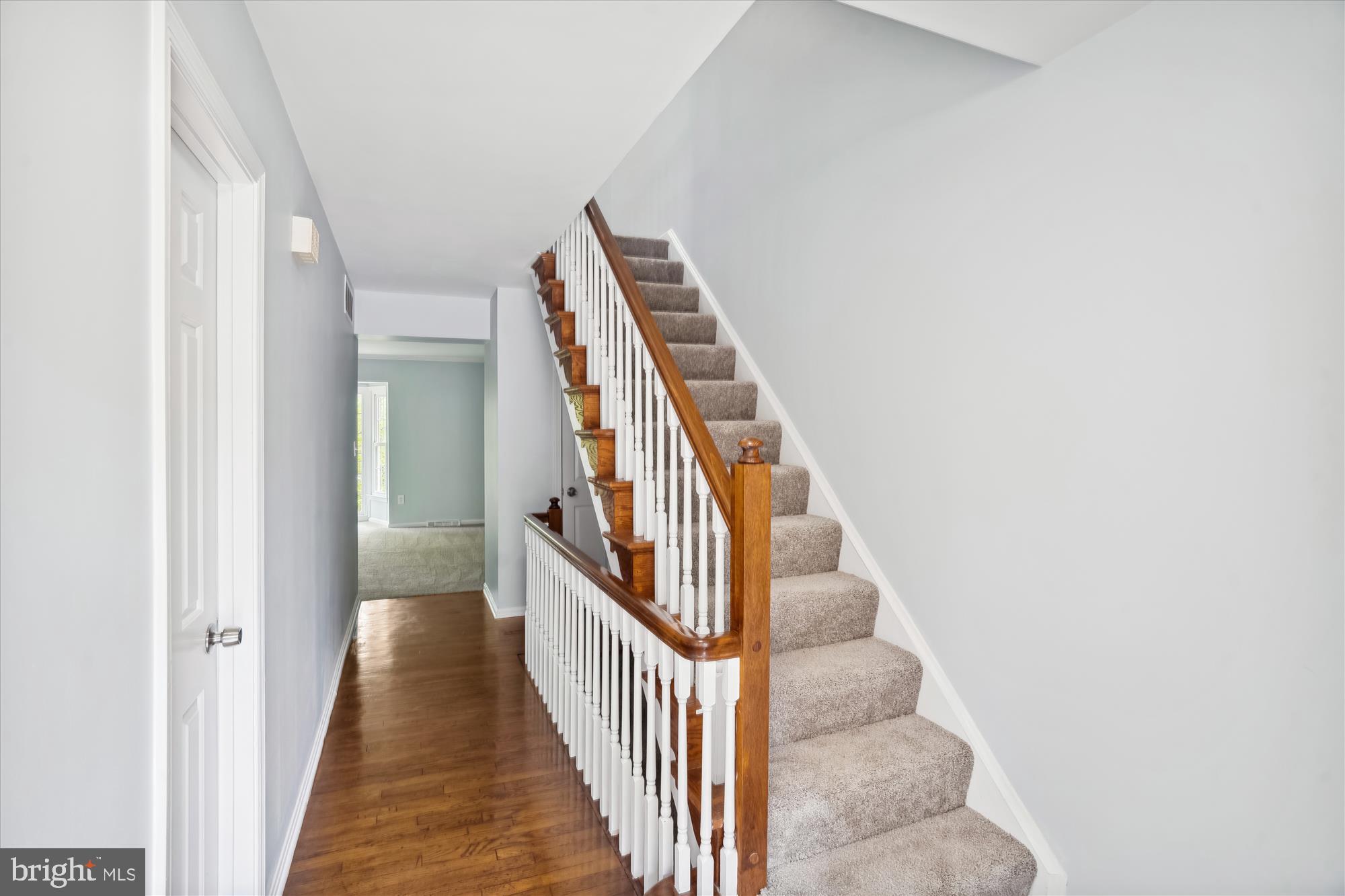 BAY HILLS TANGLEWOOD - Residential