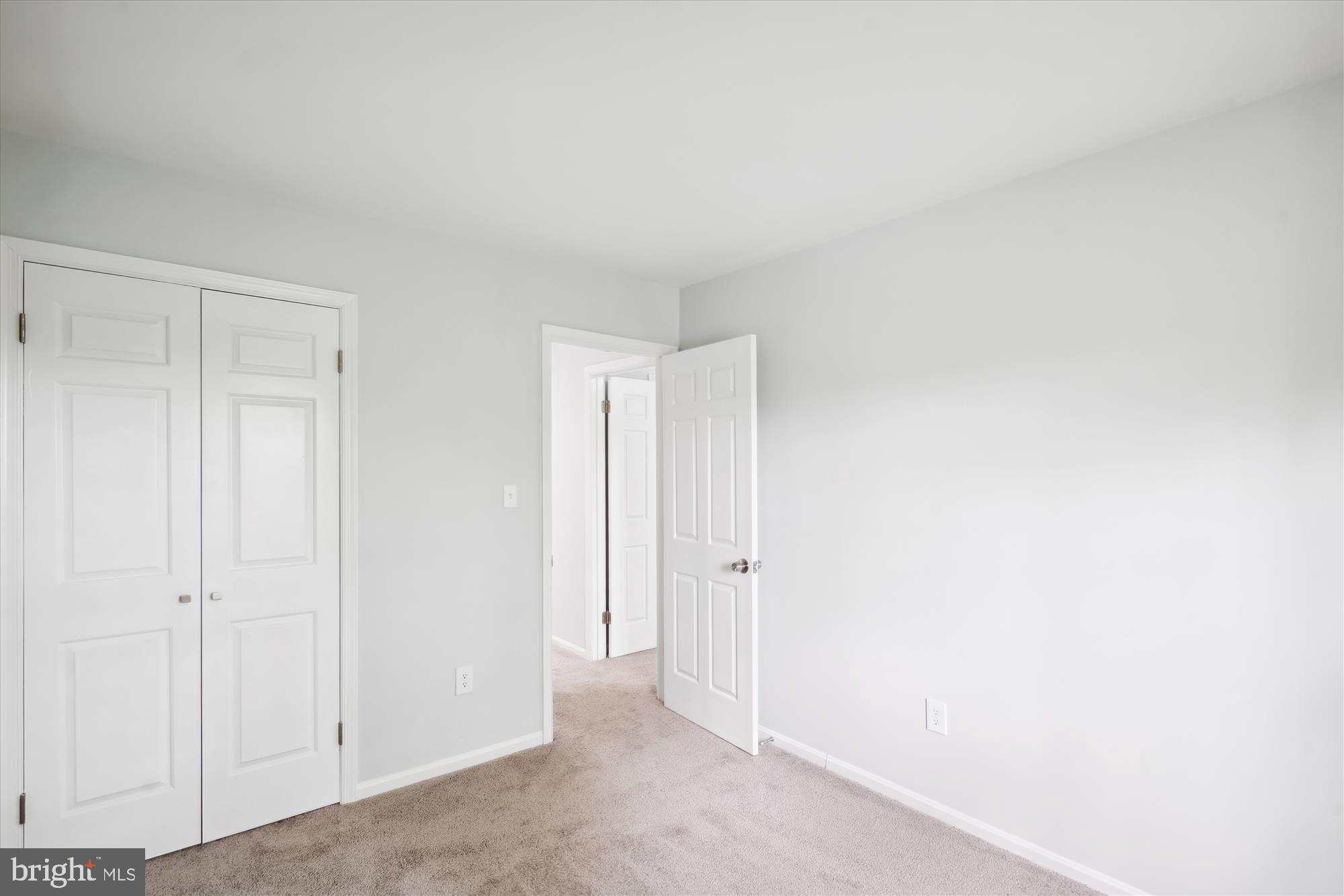 BAY HILLS TANGLEWOOD - Residential