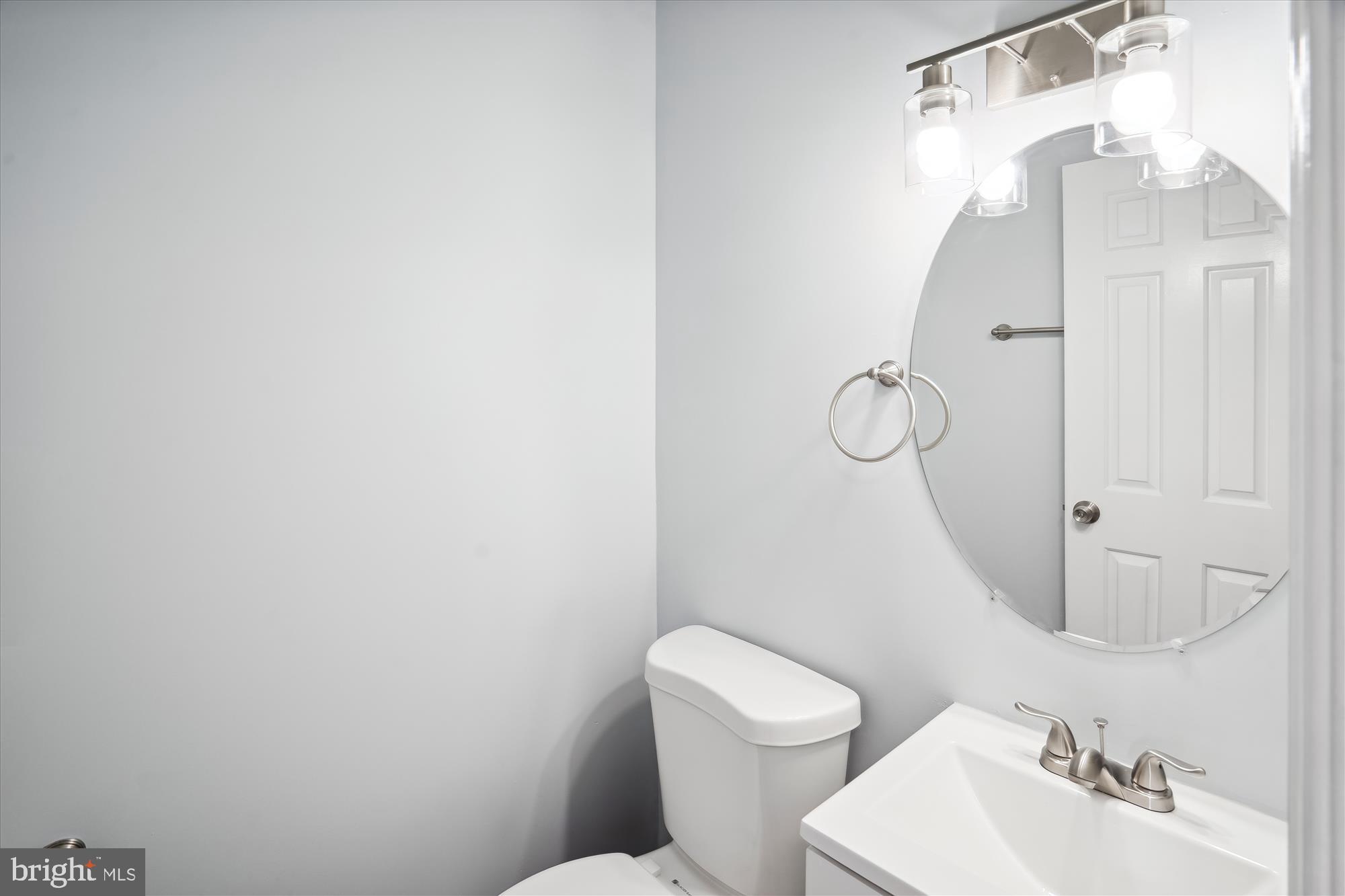 BAY HILLS TANGLEWOOD - Residential