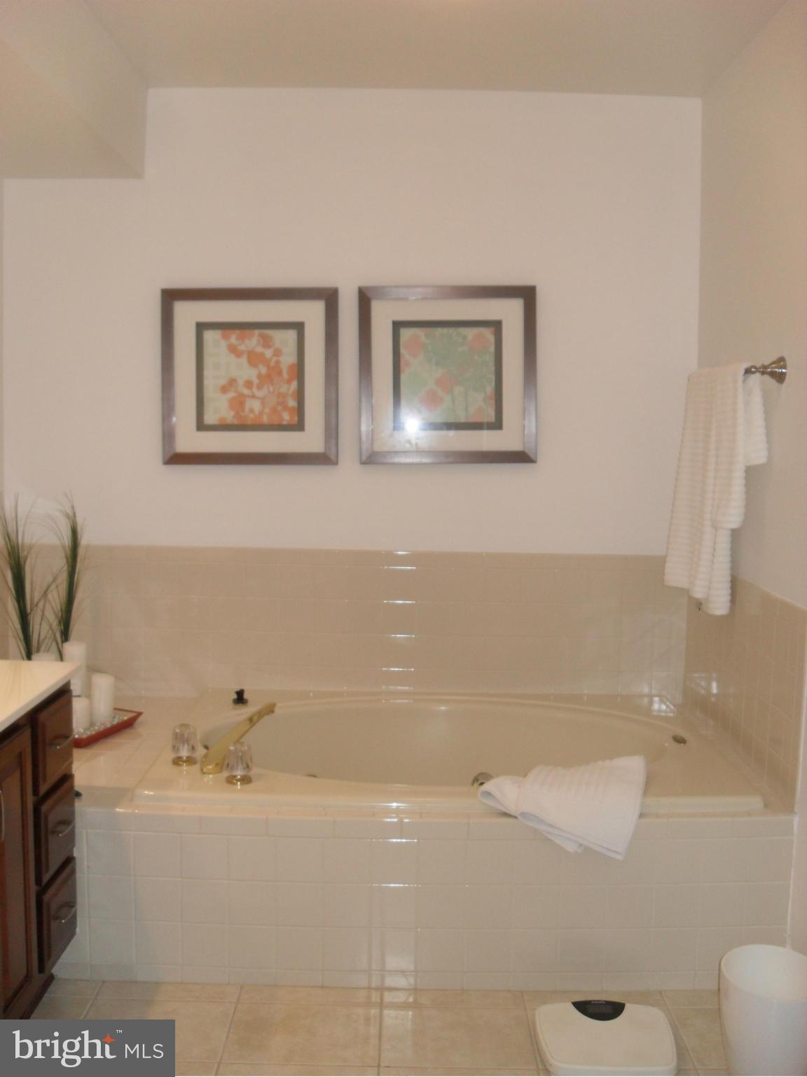 PENDERBROOK - Residential