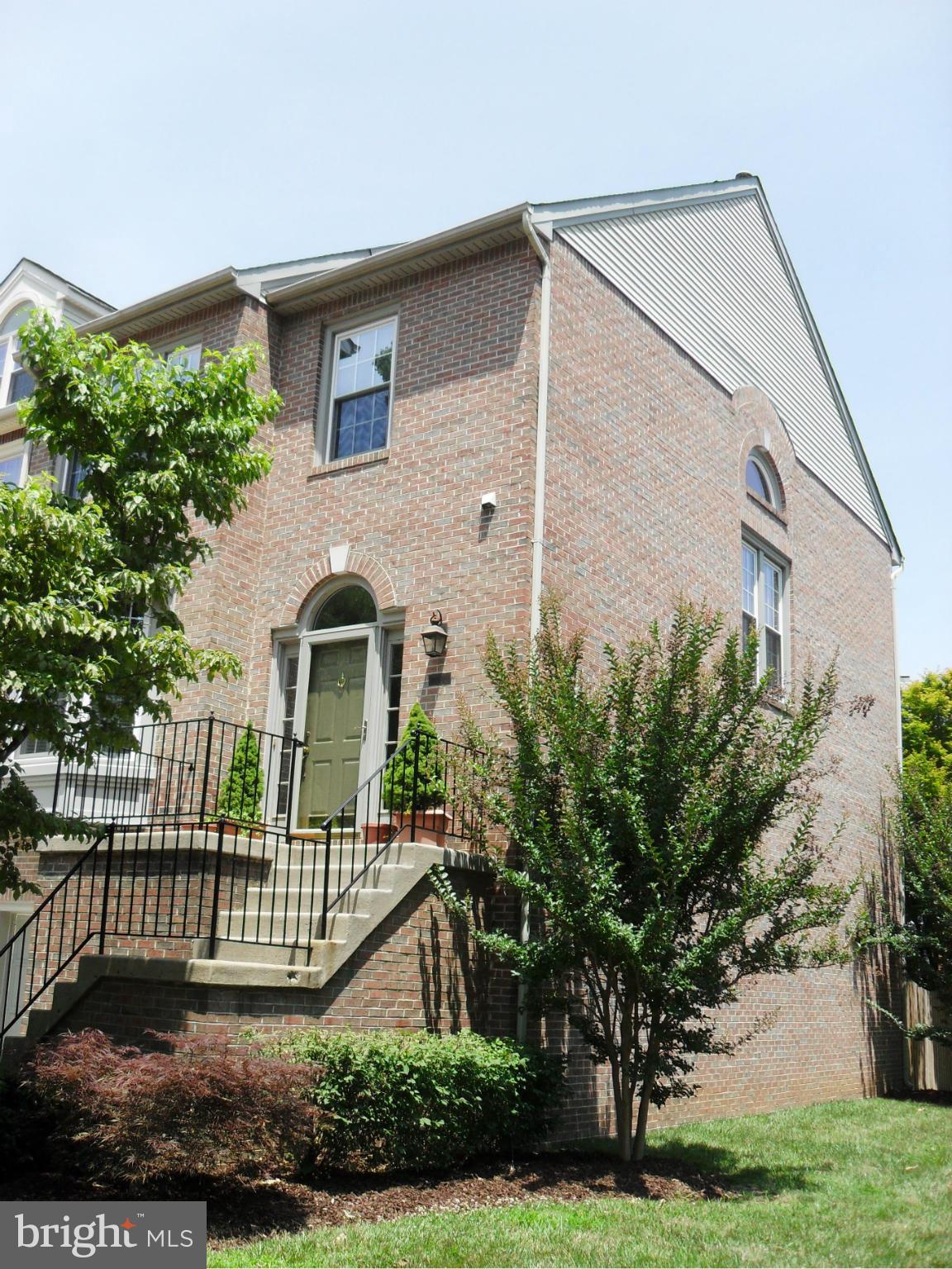 PENDERBROOK - Residential