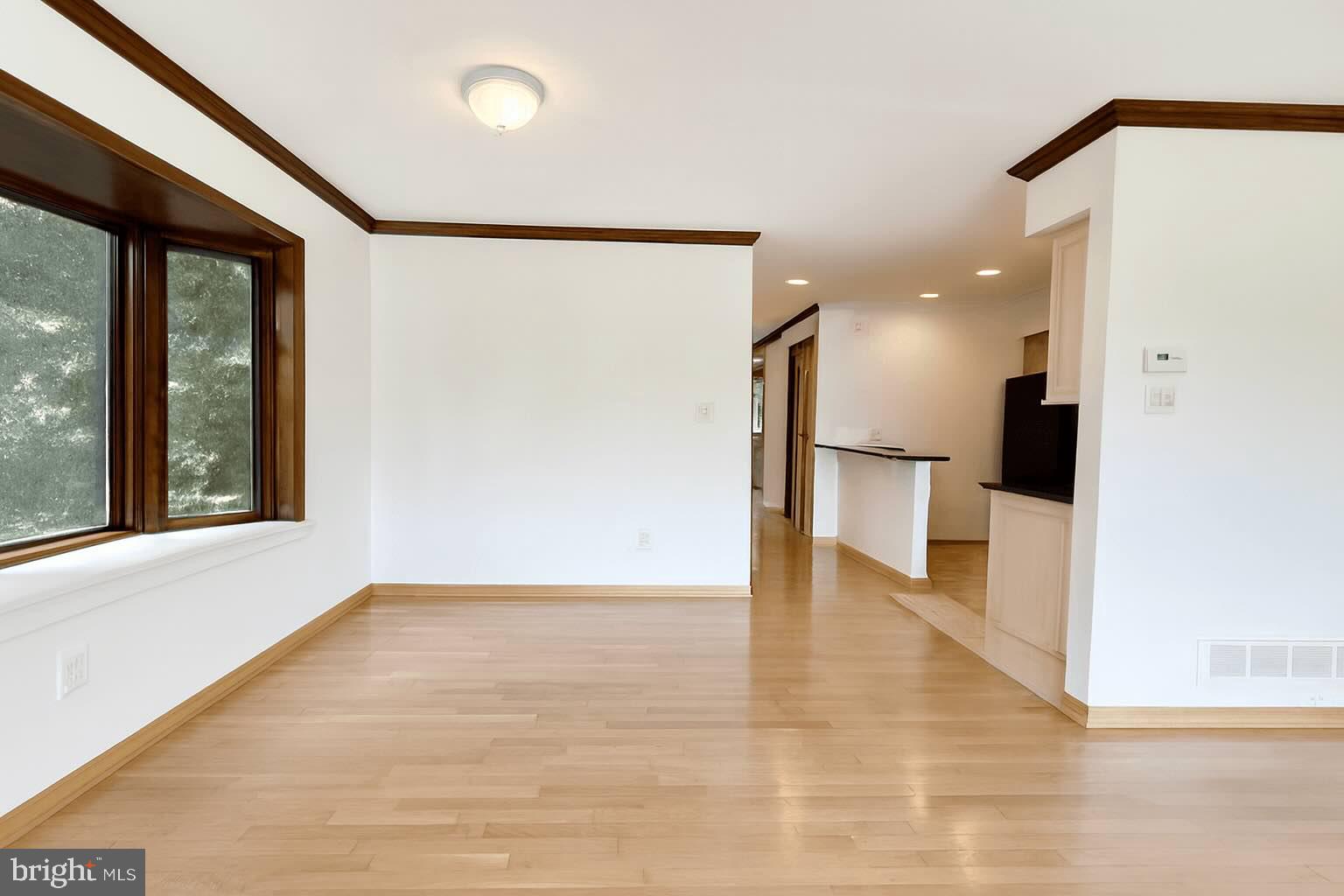 CLIFTON HEIGHTS - Residential Lease