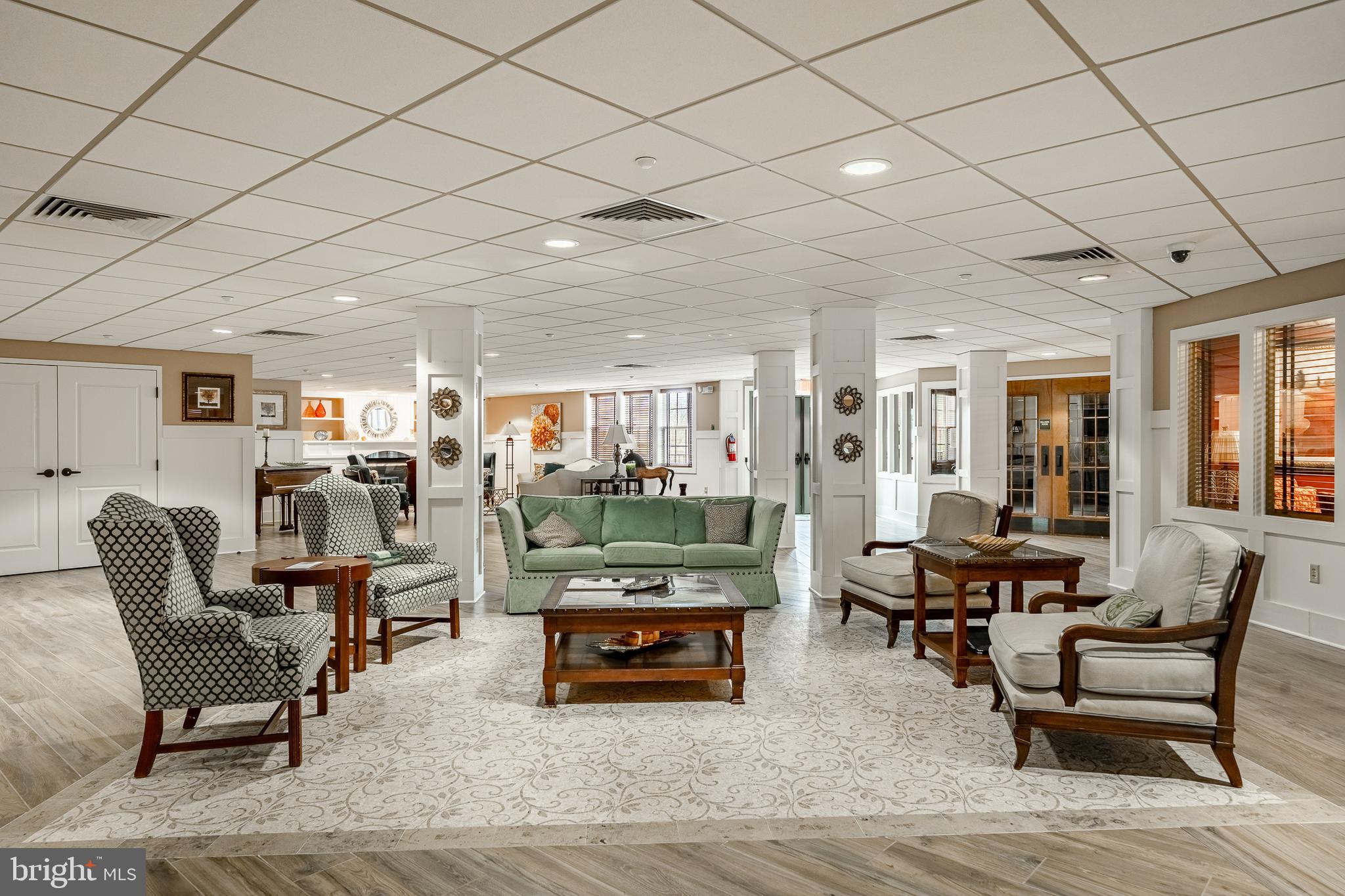 WINDSOR AT GLEN MI - Residential