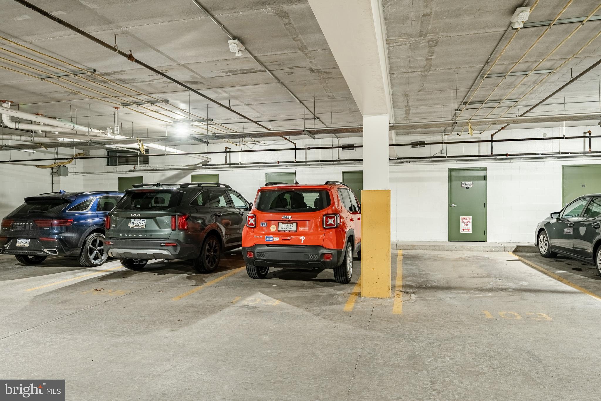 WINDSOR AT GLEN MI - Residential