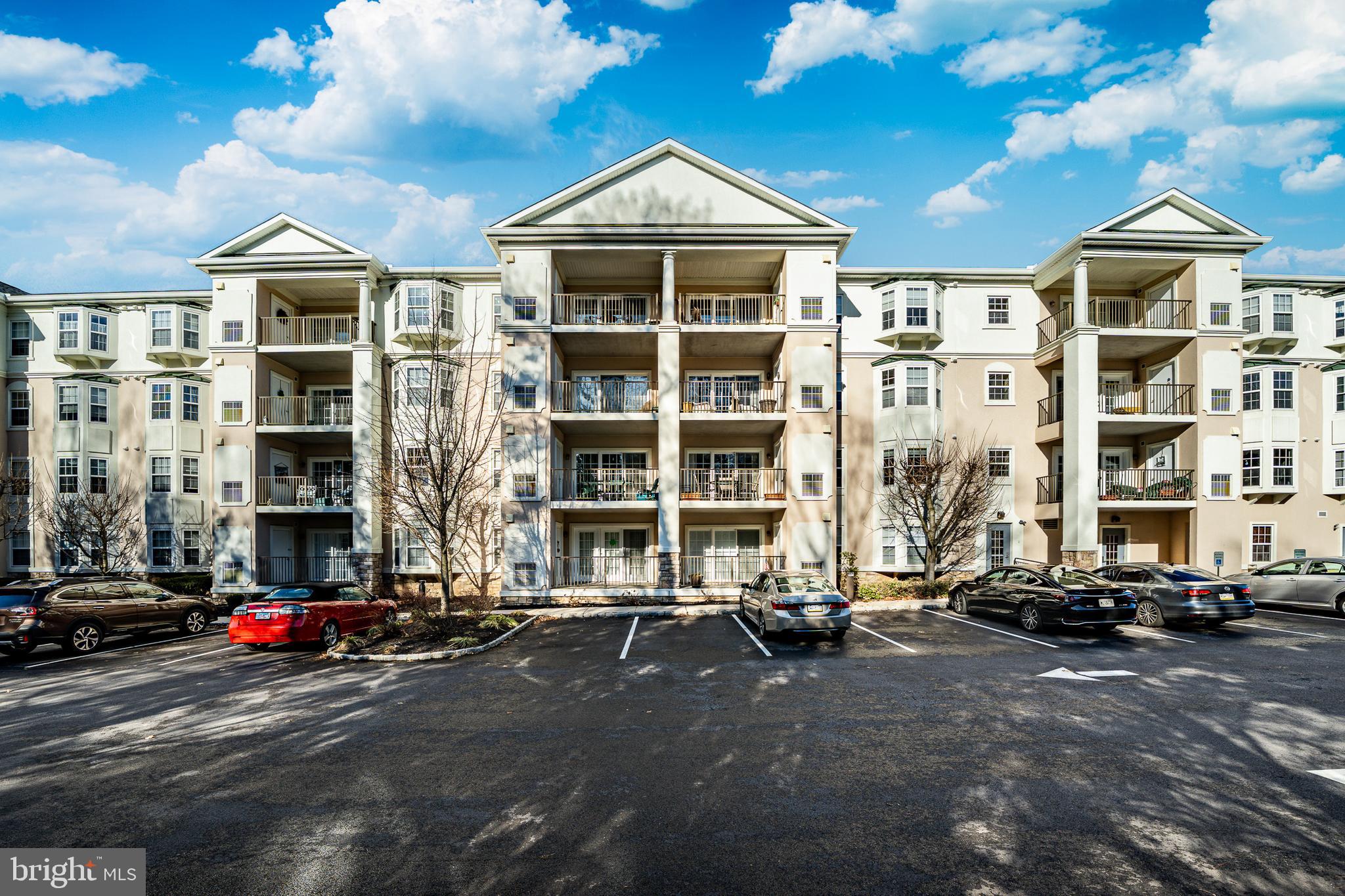 WINDSOR AT GLEN MI - Residential