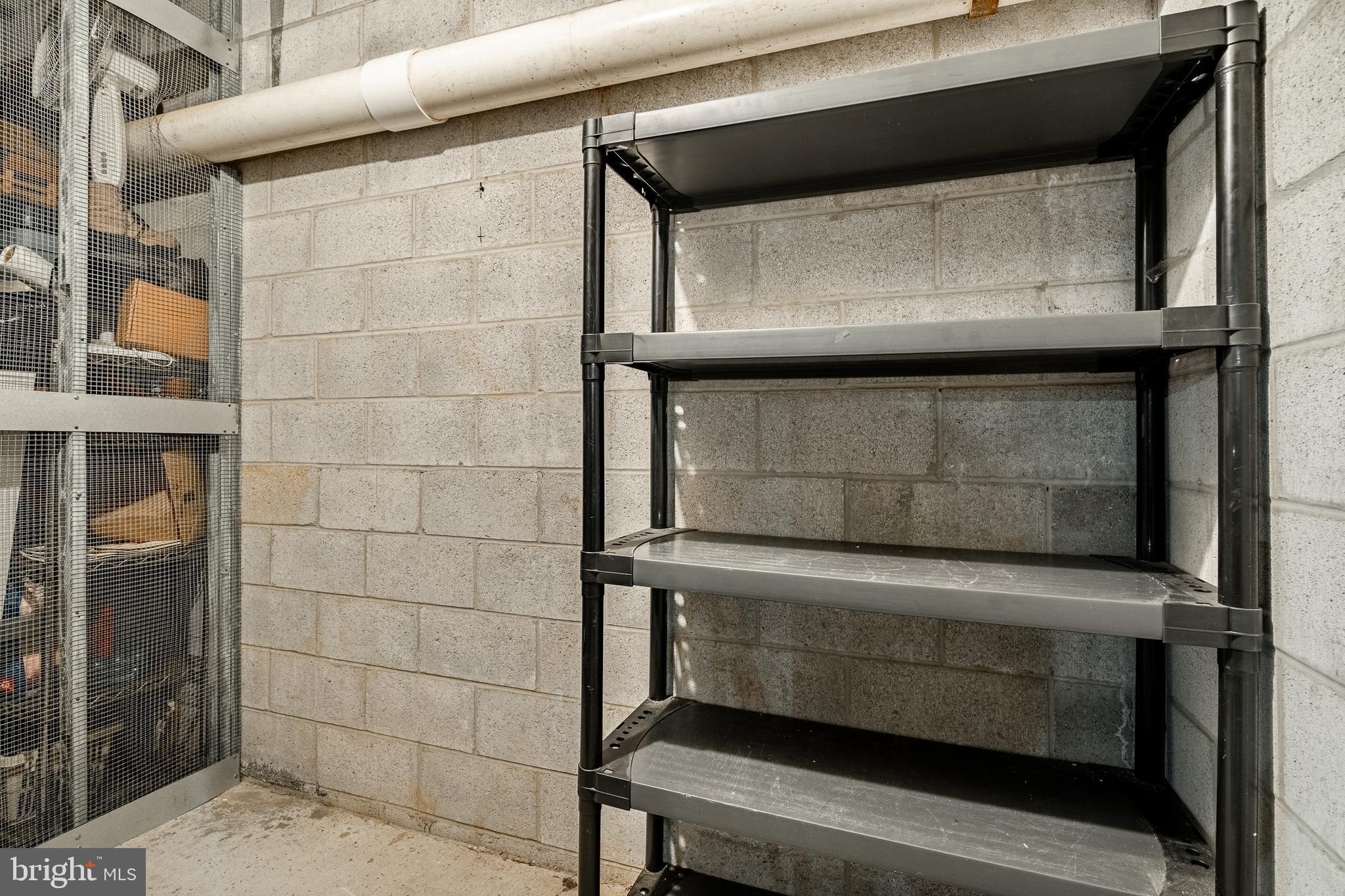 WINDSOR AT GLEN MI - Residential