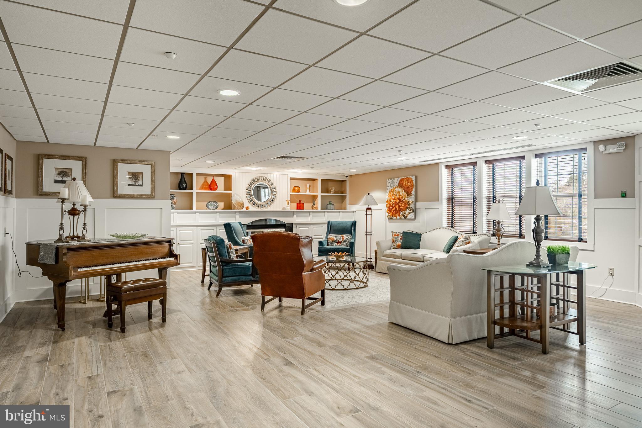 WINDSOR AT GLEN MI - Residential