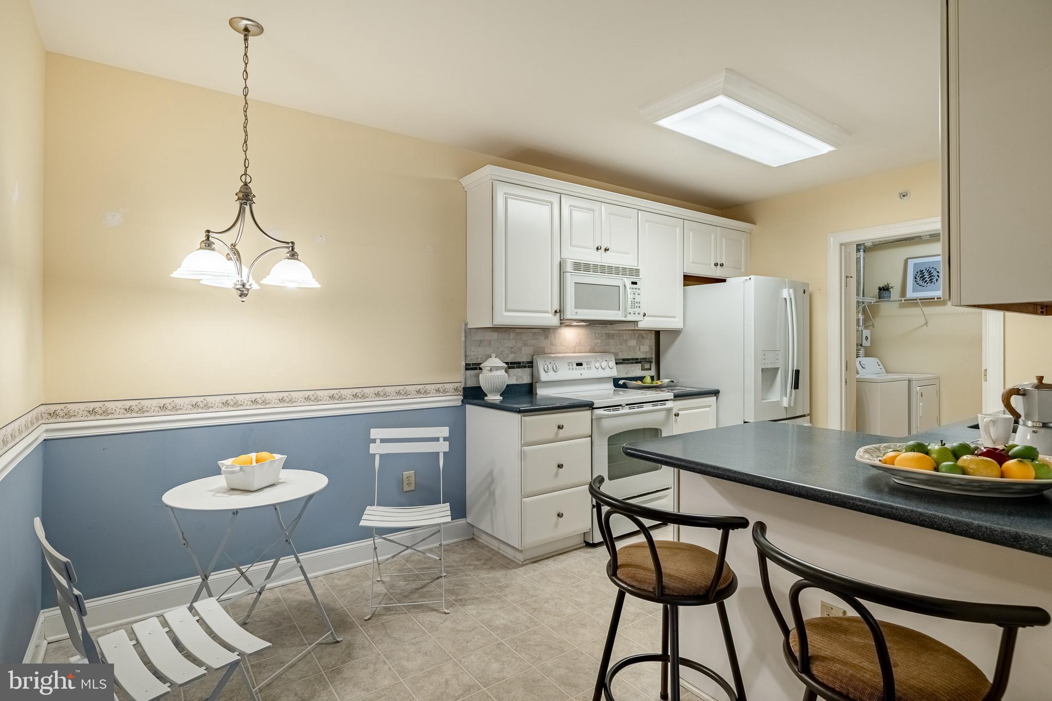 WINDSOR AT GLEN MI - Residential