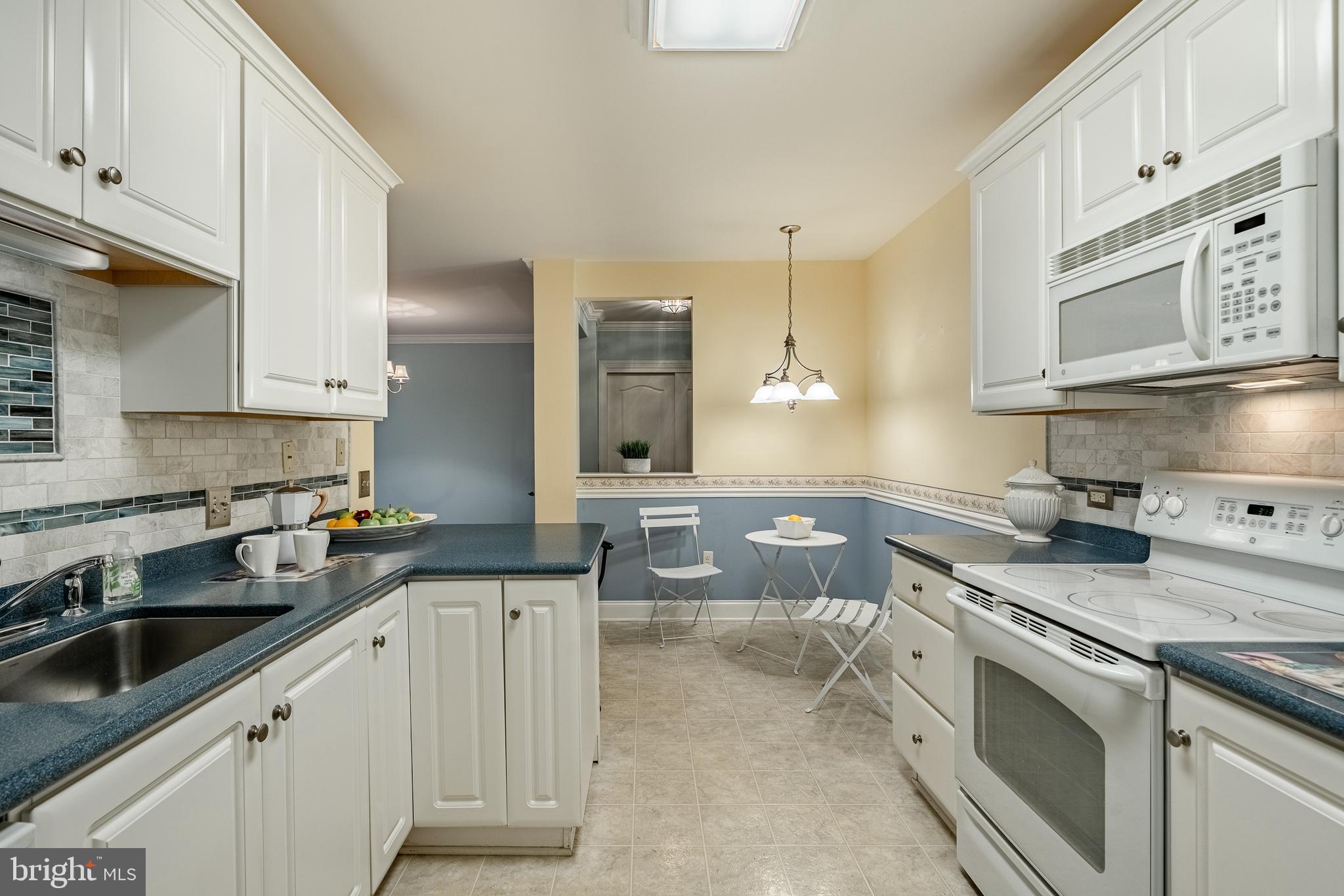 WINDSOR AT GLEN MI - Residential