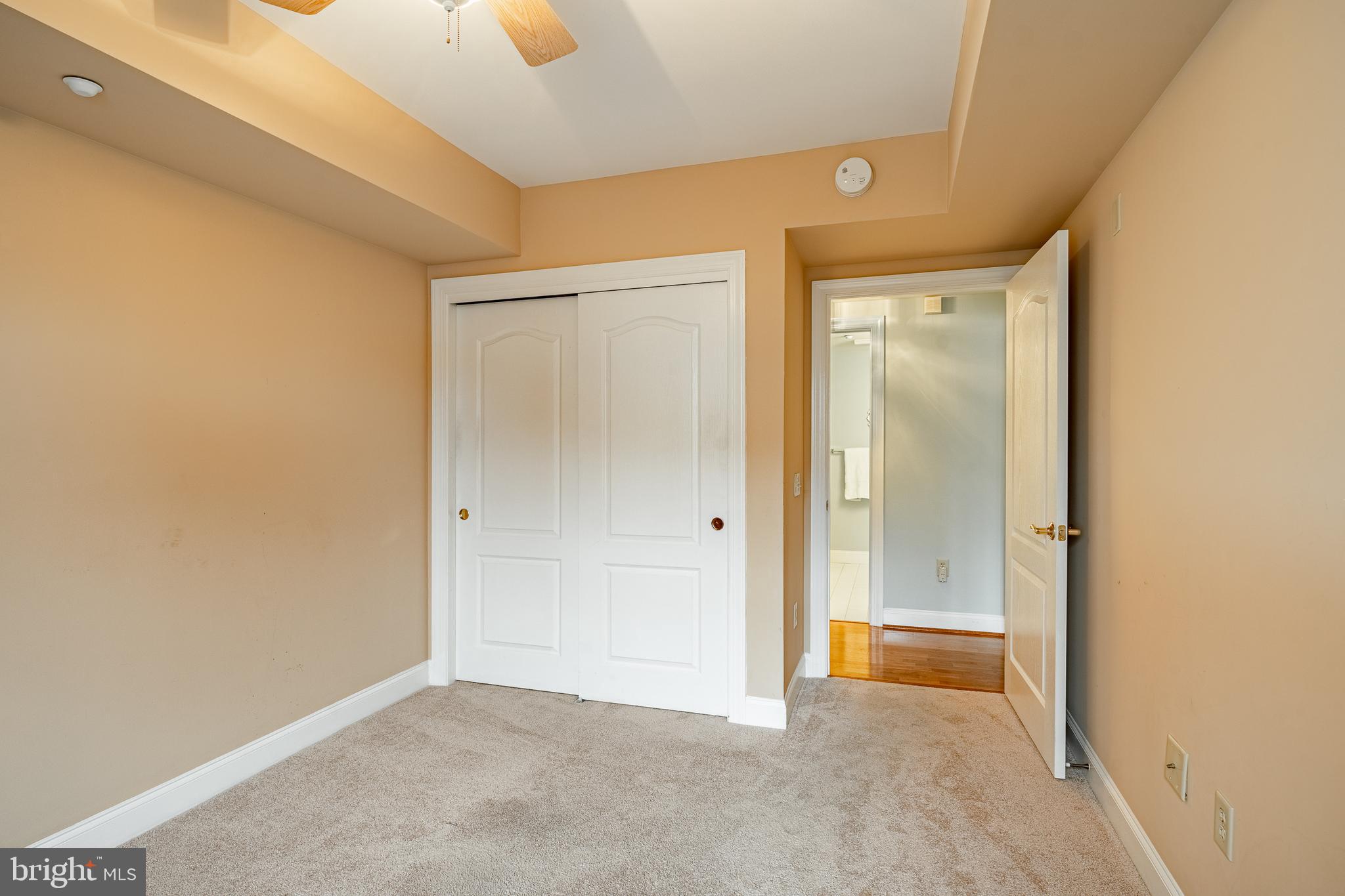 WINDSOR AT GLEN MI - Residential