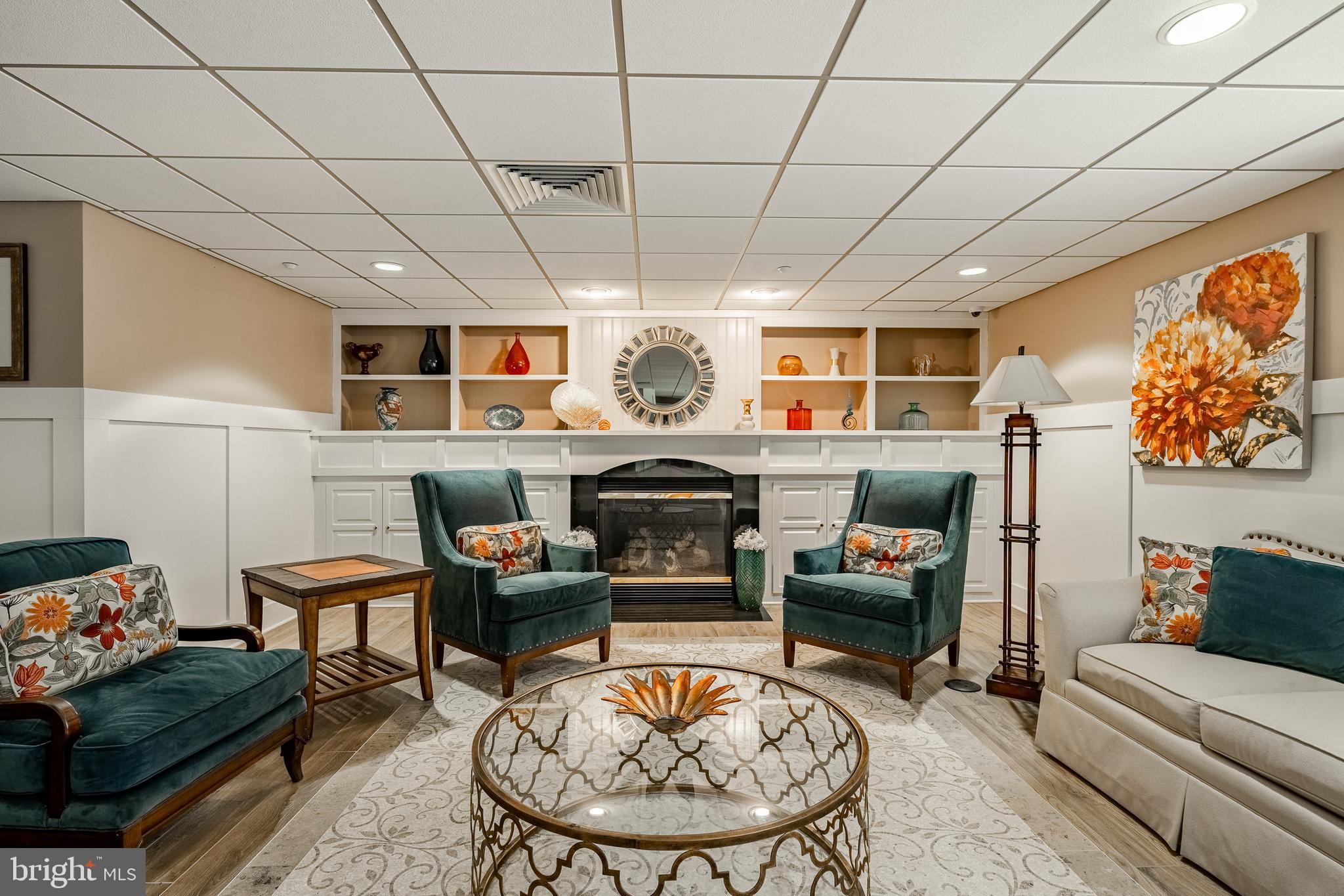 WINDSOR AT GLEN MI - Residential