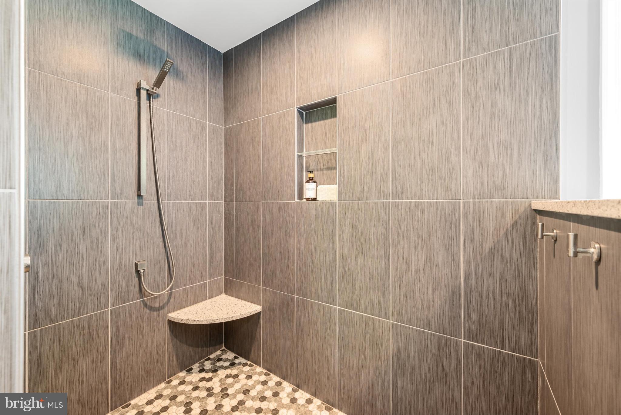 SHERIDAN ESTATES - Residential