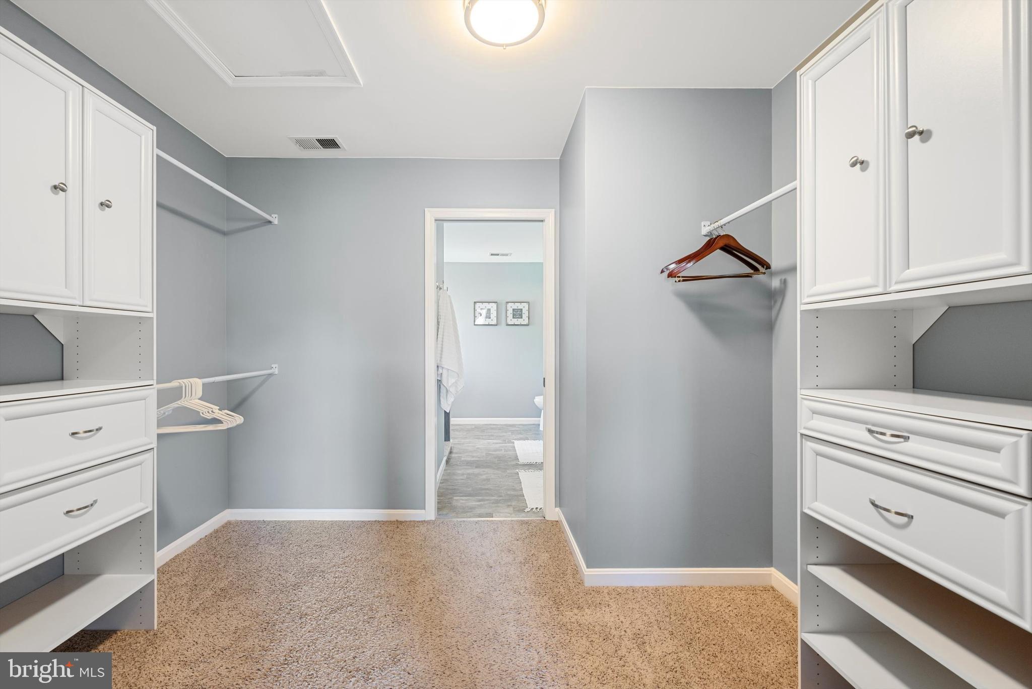 SHERIDAN ESTATES - Residential