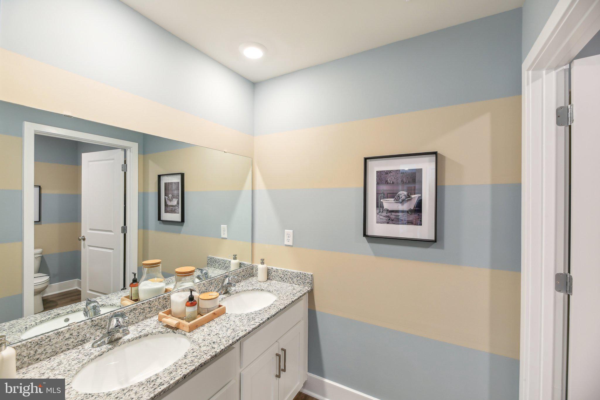 RETREAT AT WINDING CREEK - Residential