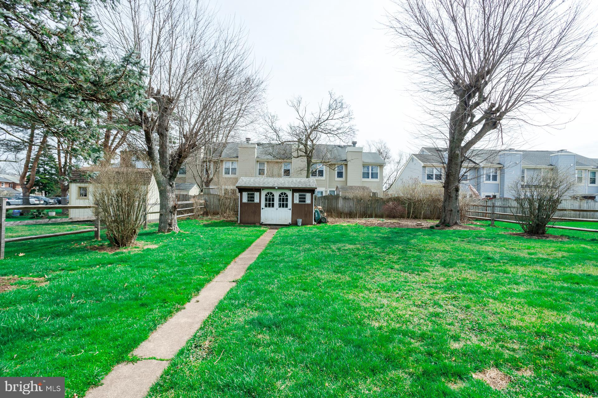 OAK PARK - Residential