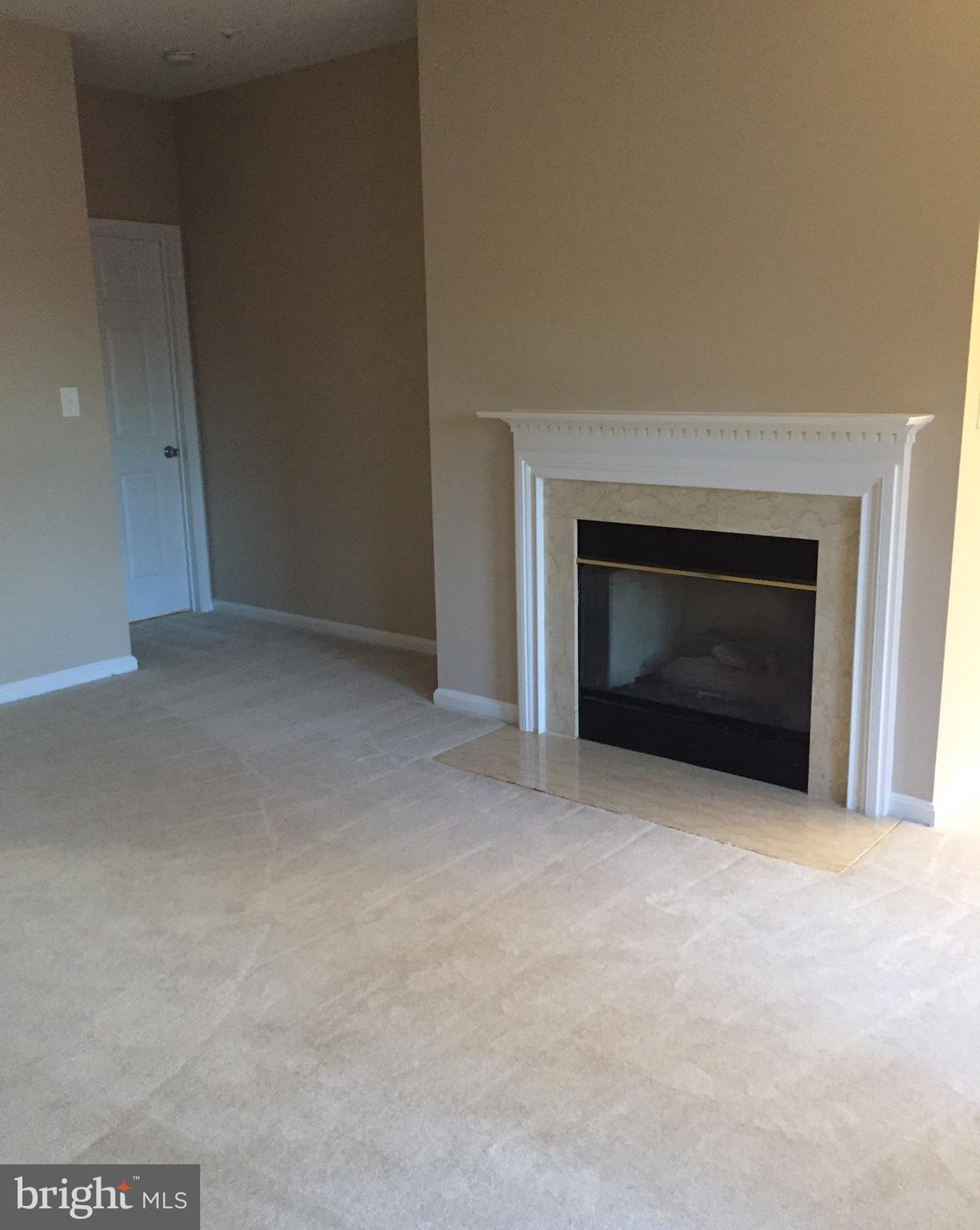 RANDOM HILLS - Residential Lease