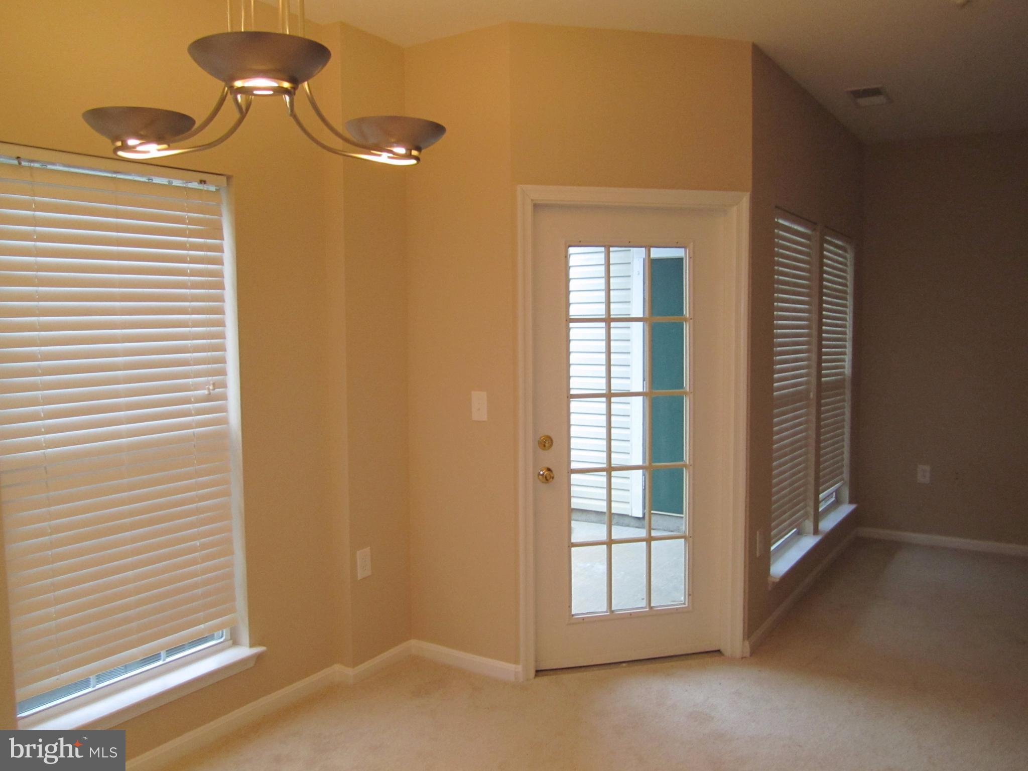 RANDOM HILLS - Residential Lease