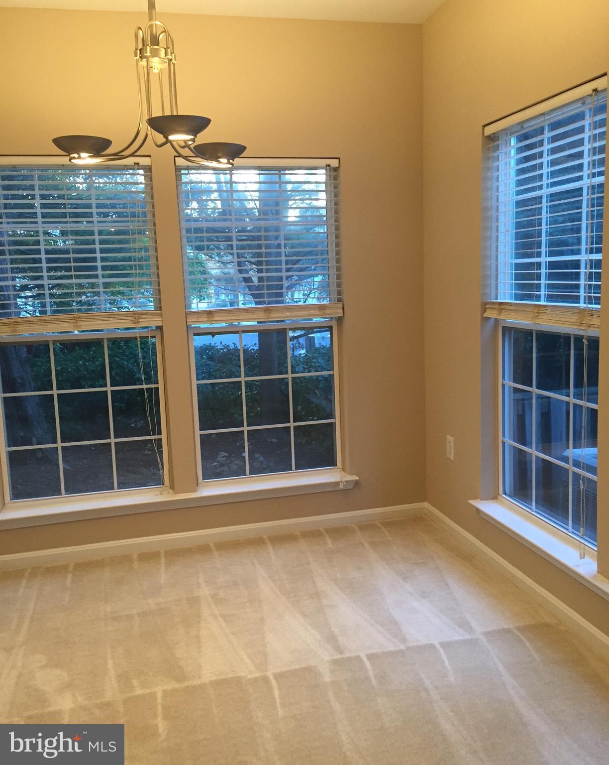 RANDOM HILLS - Residential Lease