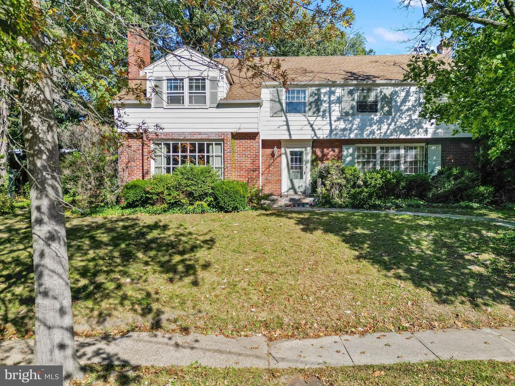 Photo of 1506 Hollinshed Avenue, PENNSAUKEN, NJ 08110 (MLS # NJCD2104272)