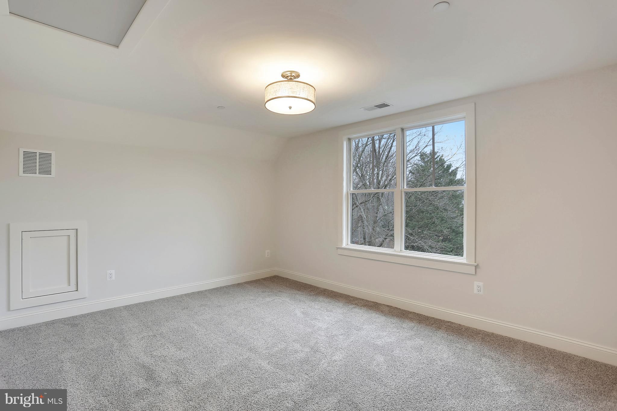 WEST CHEVY CHASE HEIGHTS - Residential