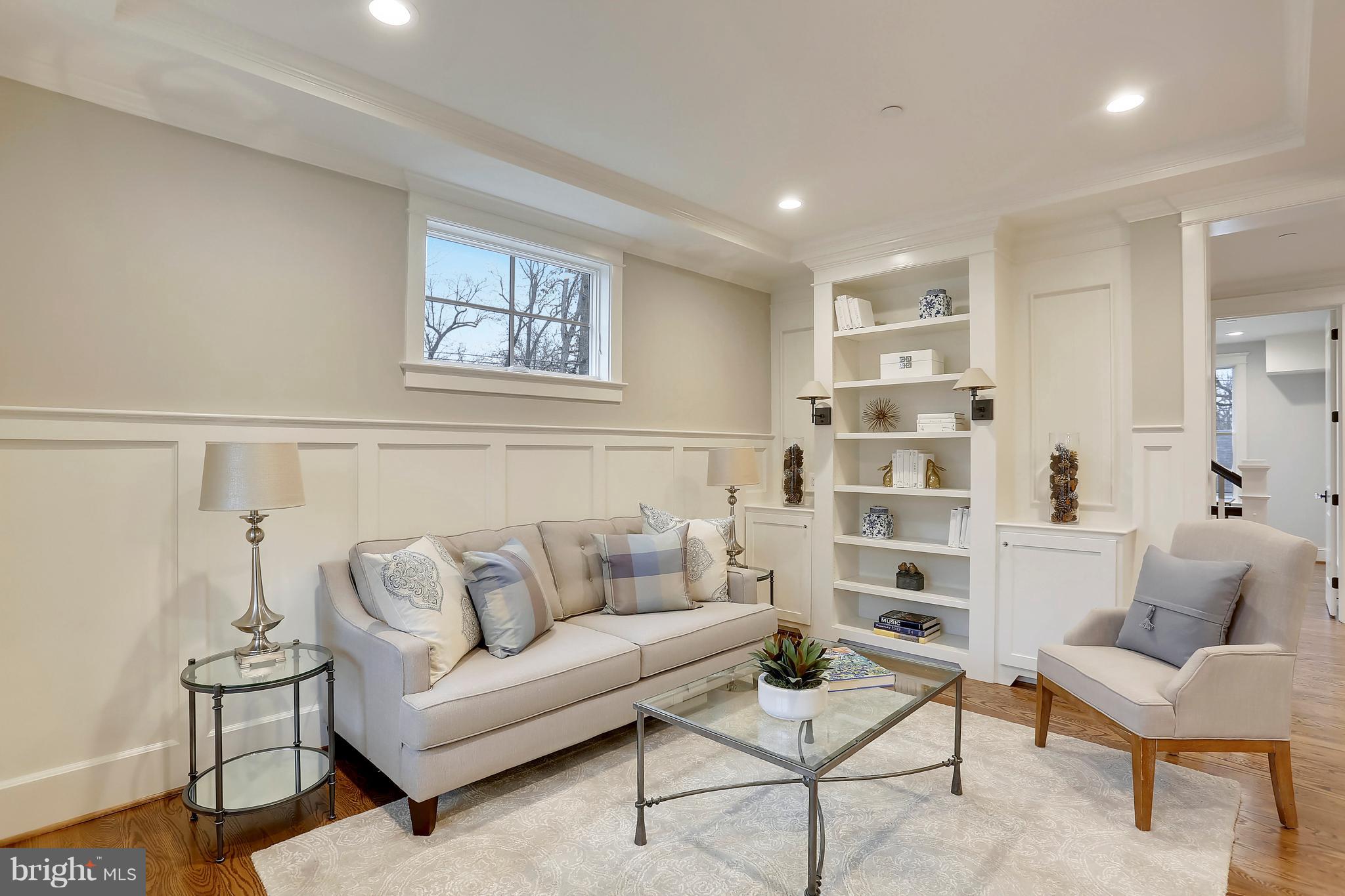 WEST CHEVY CHASE HEIGHTS - Residential