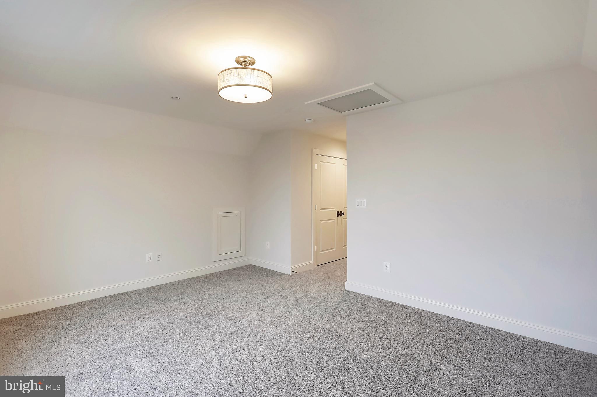 WEST CHEVY CHASE HEIGHTS - Residential