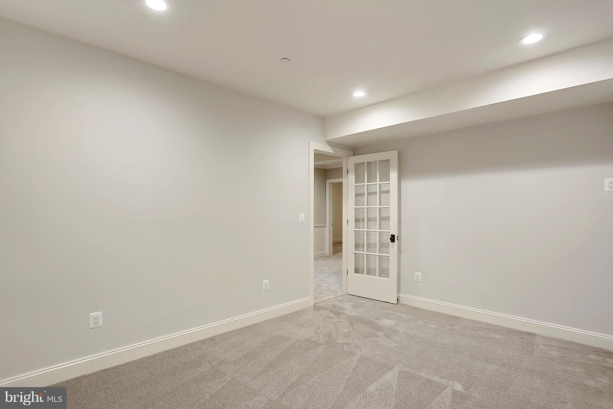 WEST CHEVY CHASE HEIGHTS - Residential