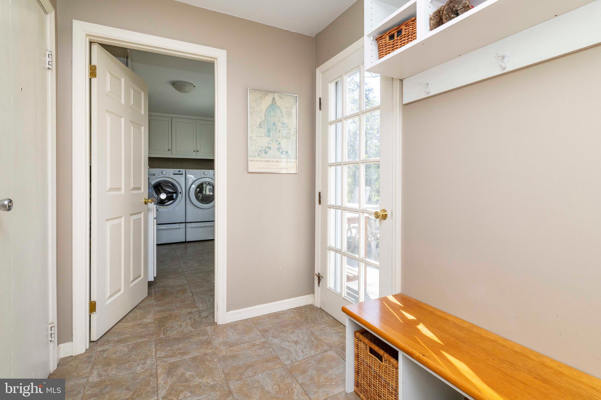 THE PINES - Residential