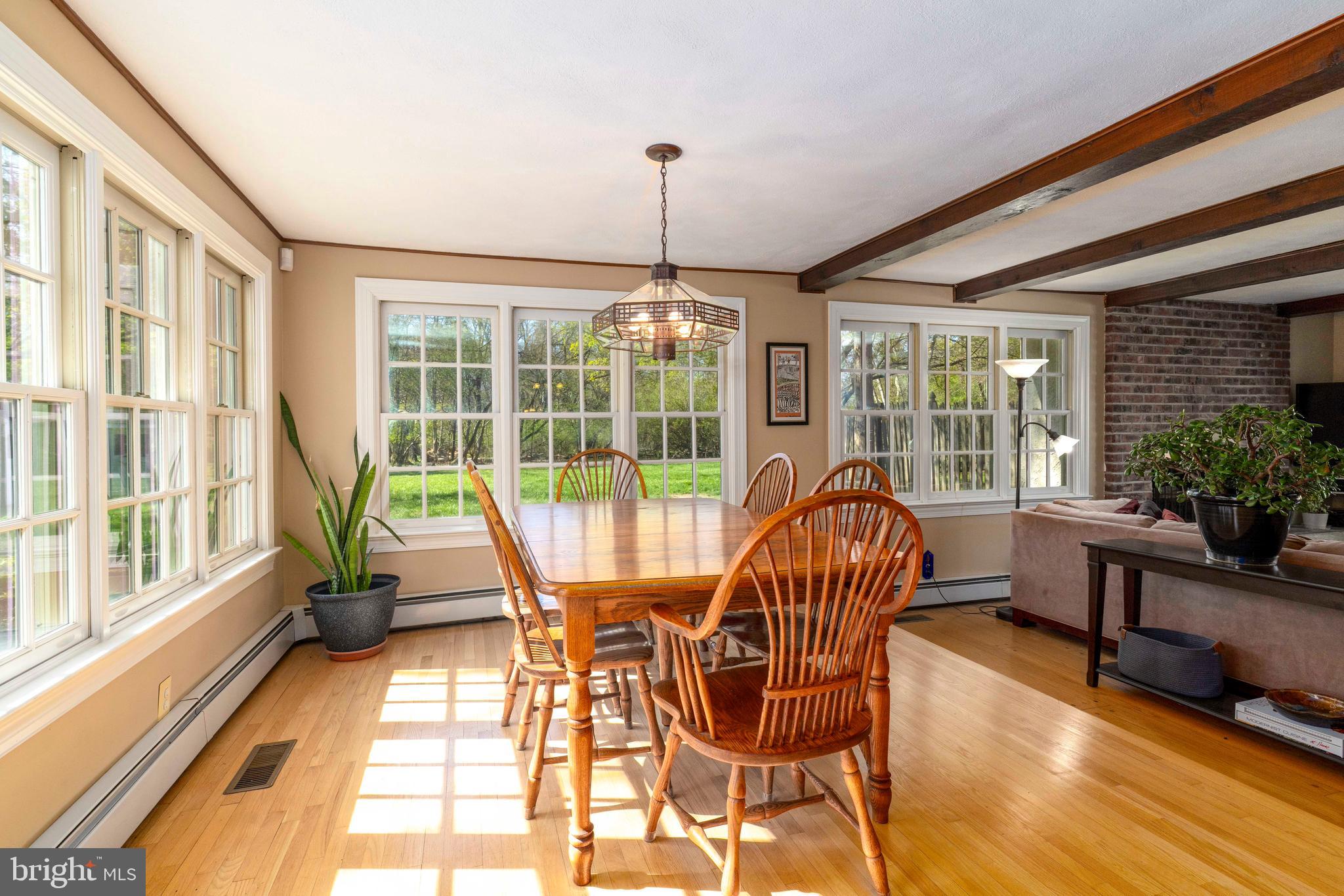 THE PINES - Residential