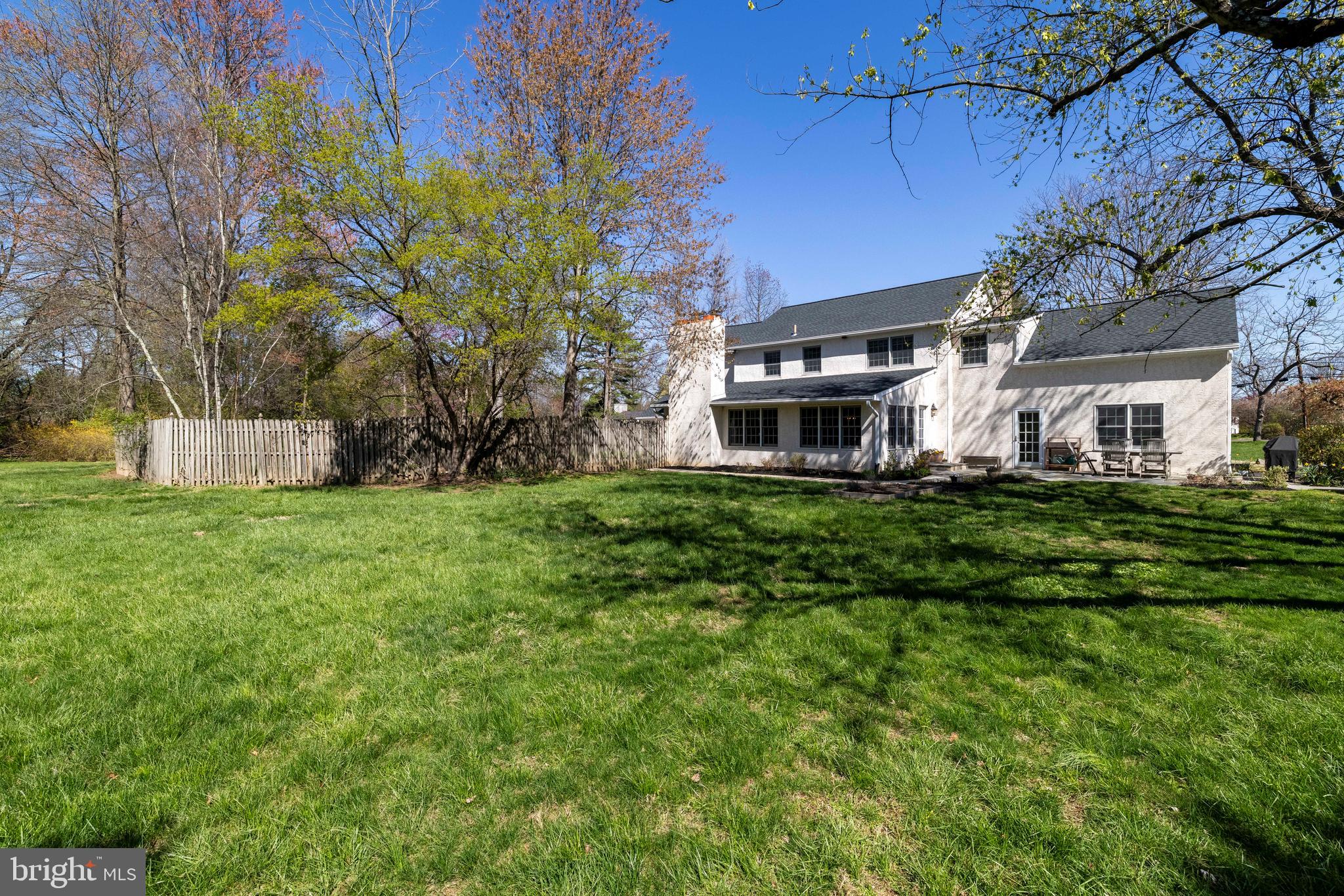 THE PINES - Residential