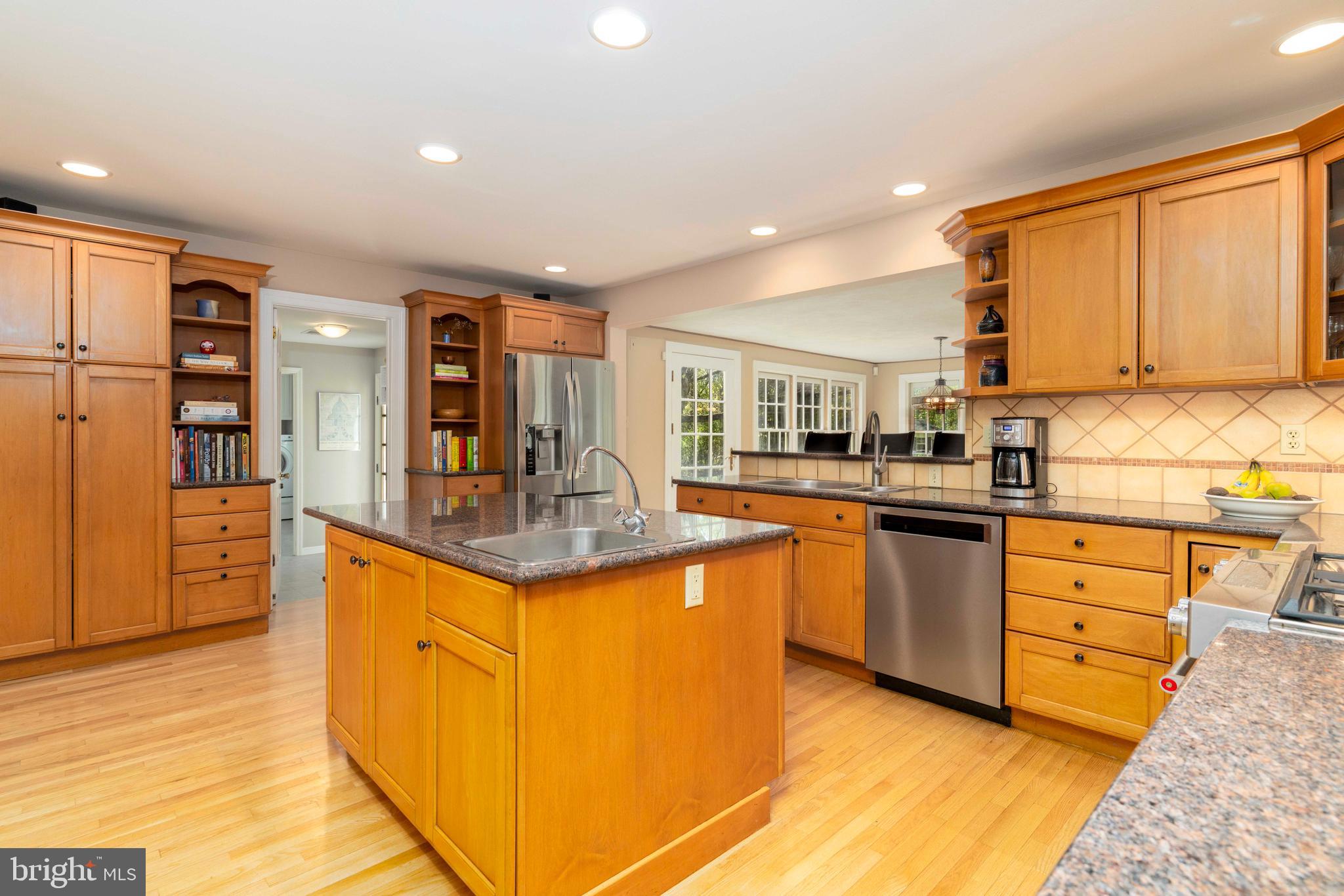 THE PINES - Residential